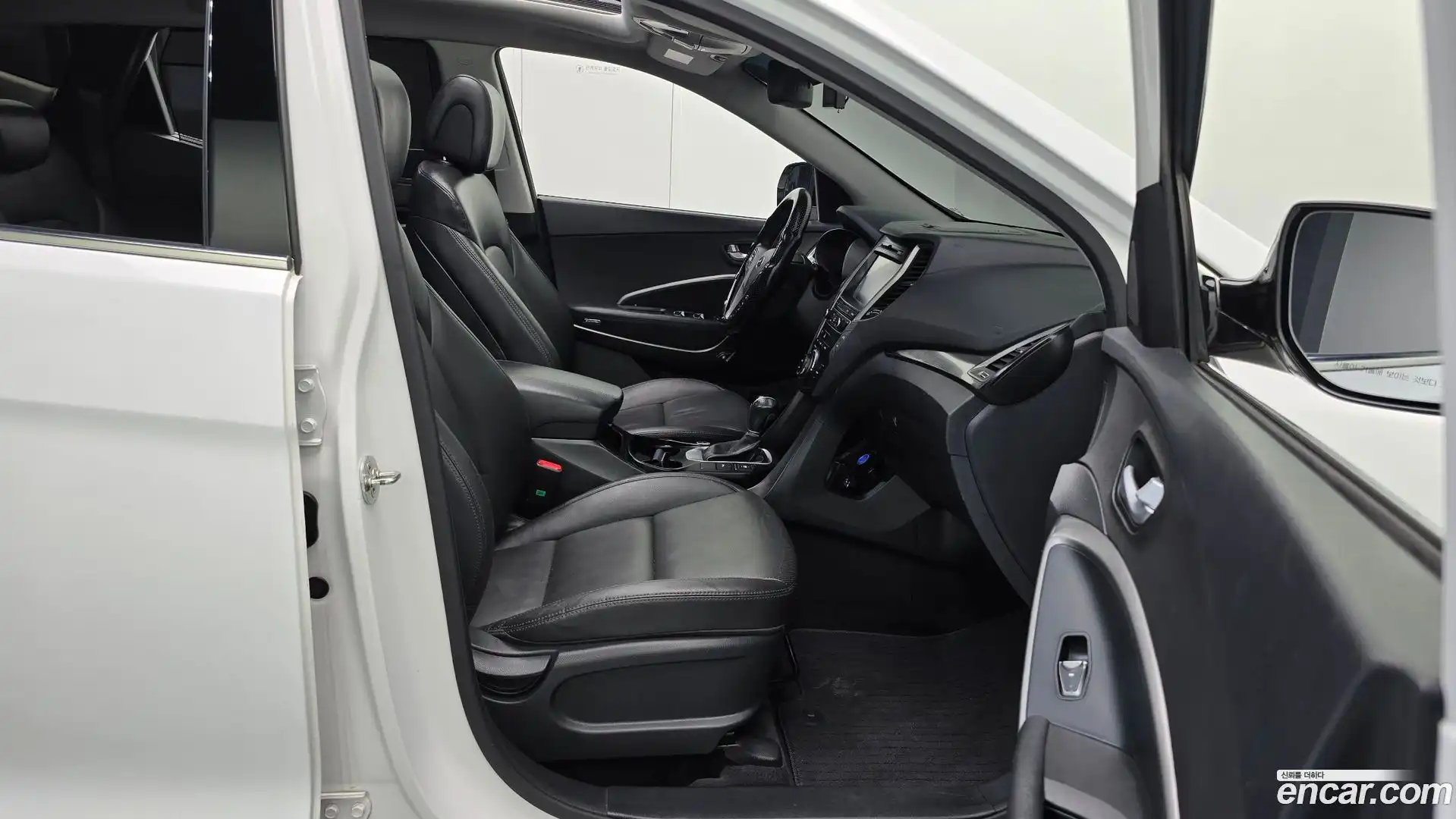 Santafe Hyundai 2017.5-OPTION-015