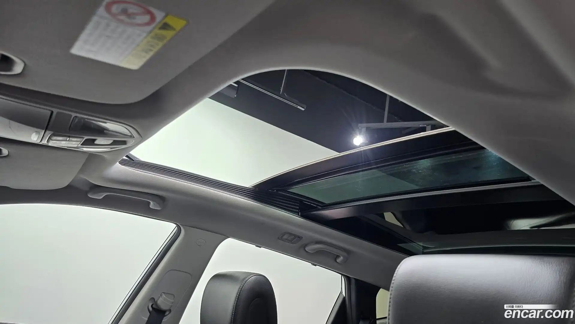Santafe Hyundai 2017.5-OPTION-021