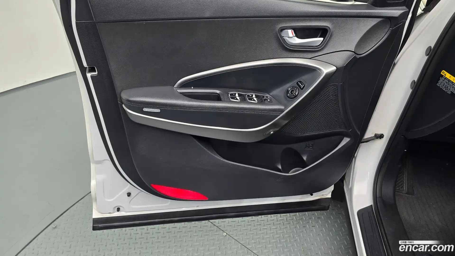Santafe Hyundai 2017.5-INNER-034