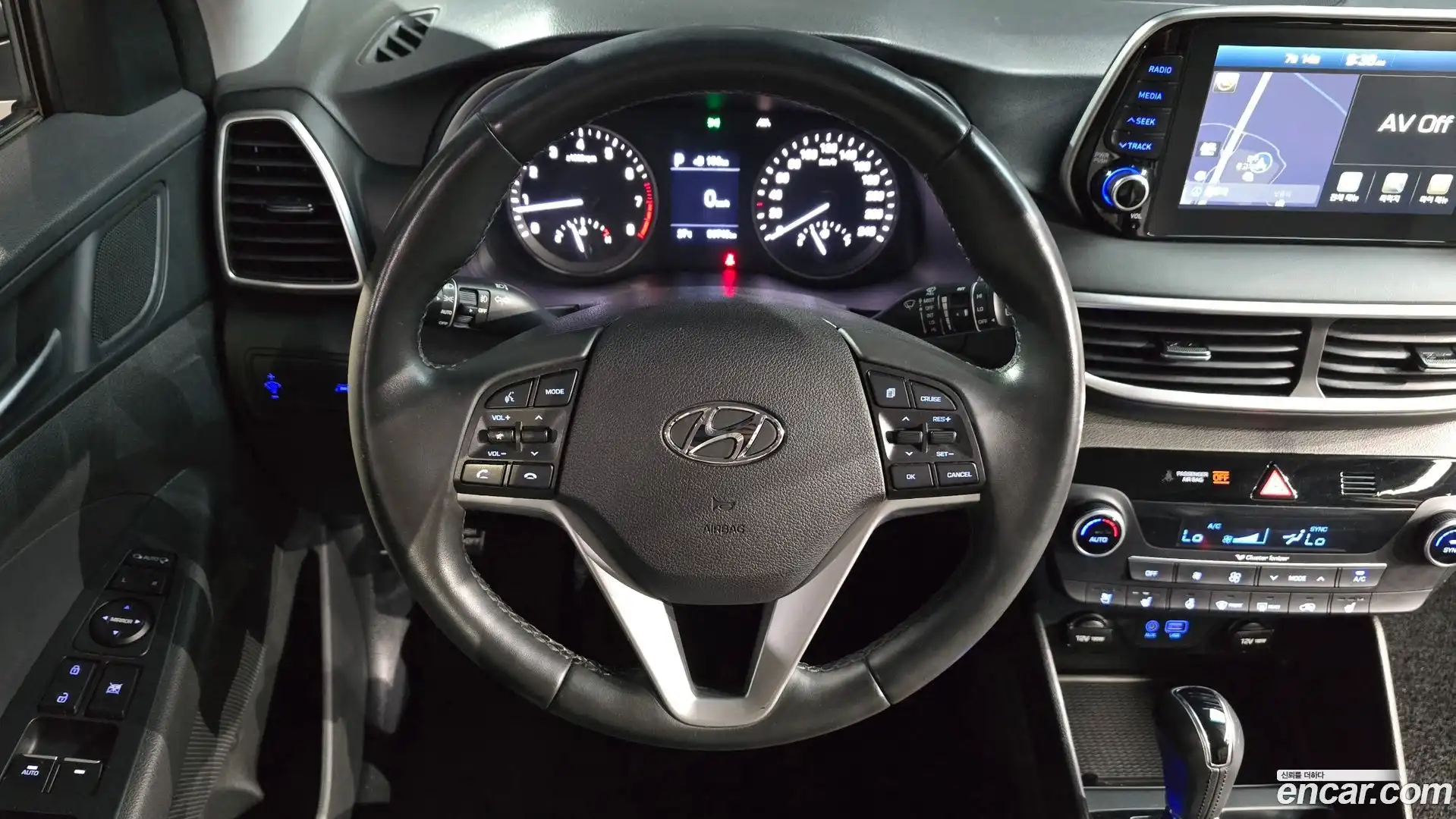 Tucson Hyundai 2019.6-OPTION-017