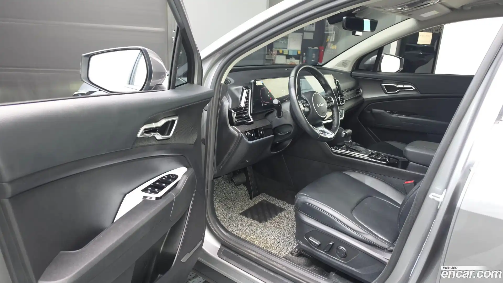Sportage Kia 2023.6-INNER-010
