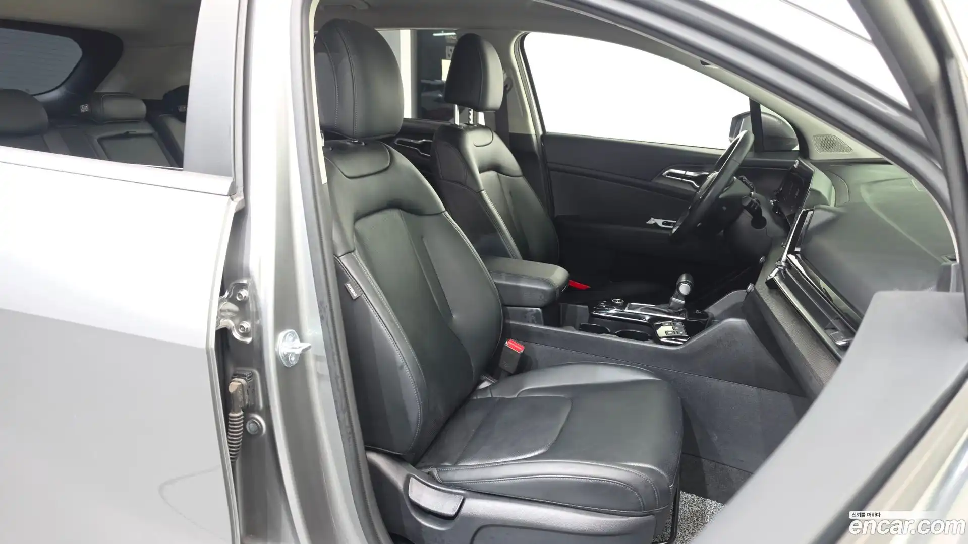 Sportage Kia 2023.6-INNER-036