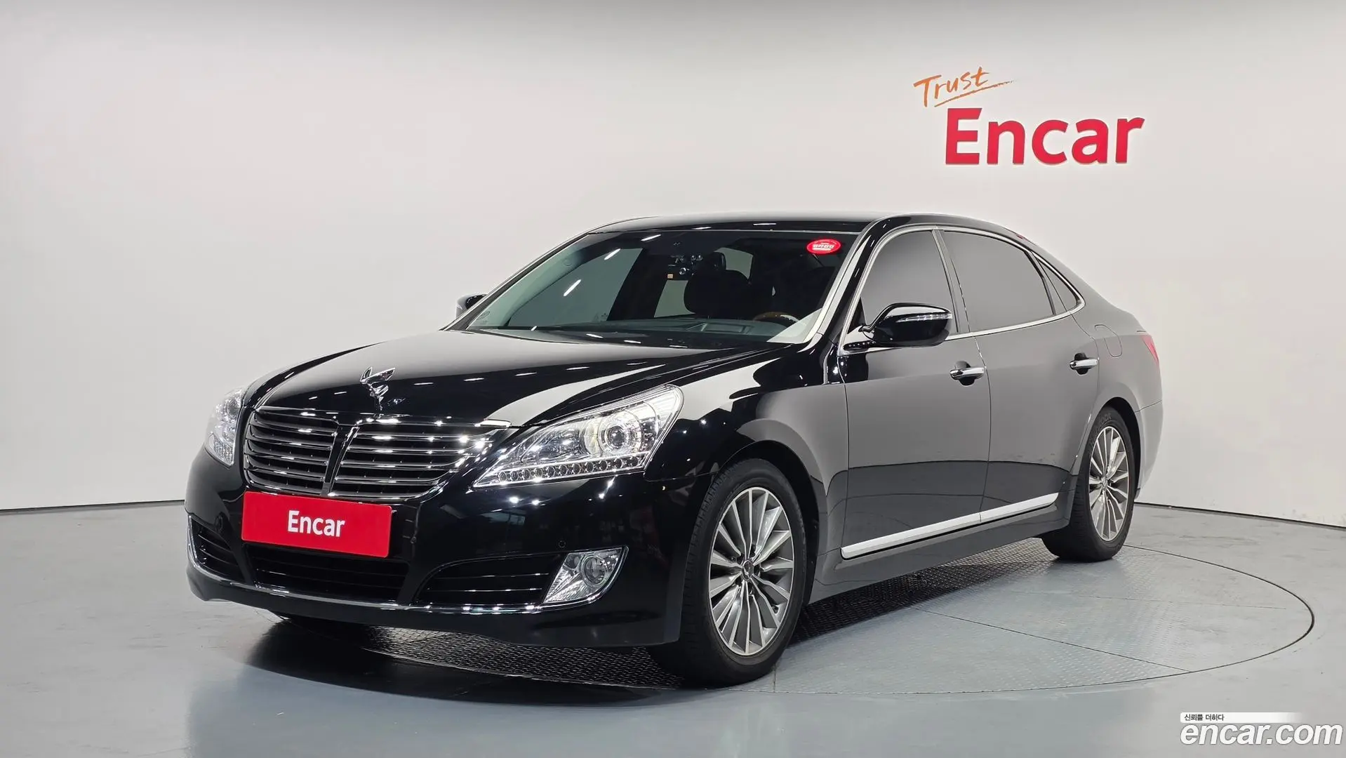 Main__Slider__Photo:Equus Hyundai 2014.3-0