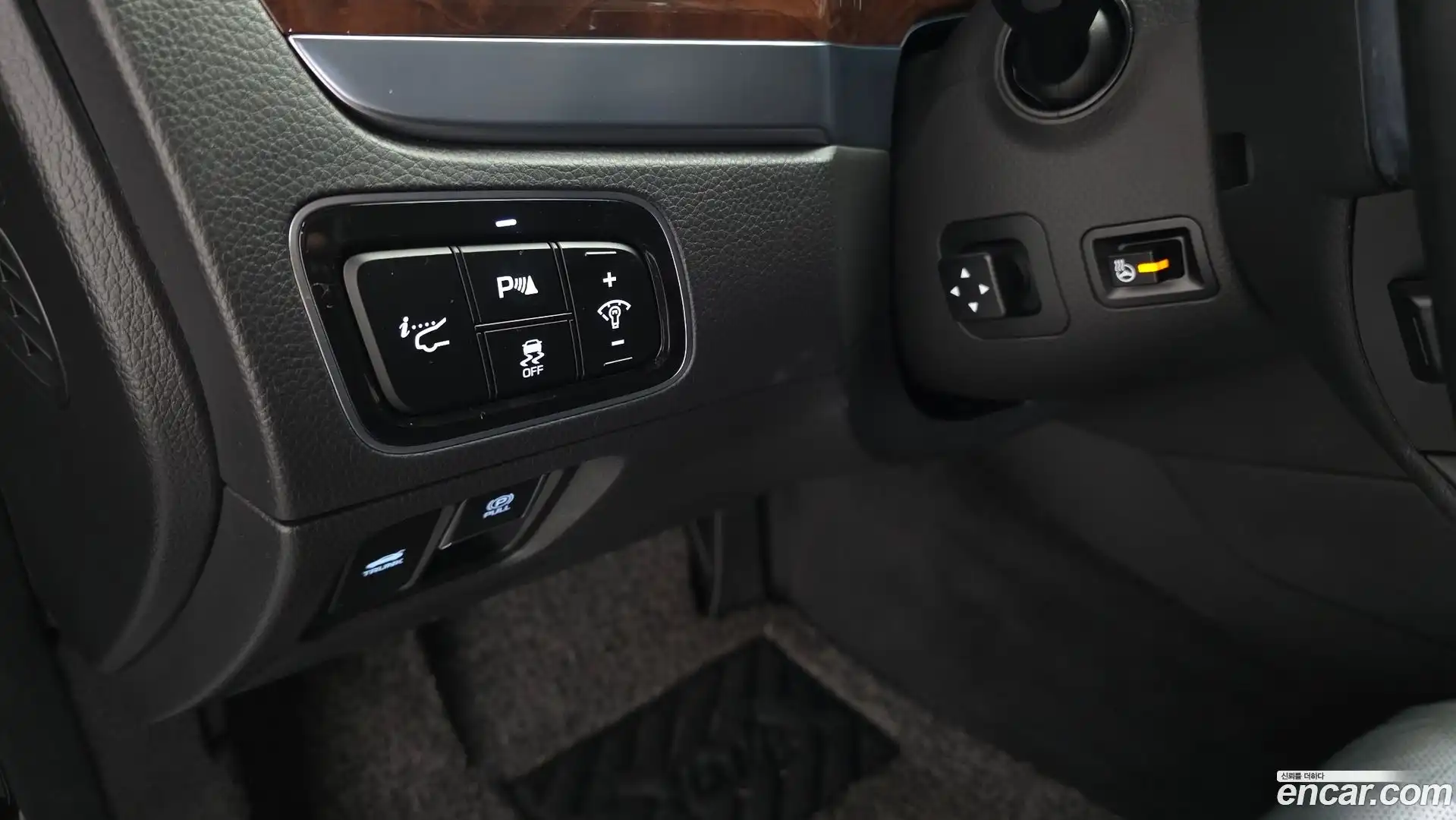 Equus Hyundai 2014.3-OPTION-018
