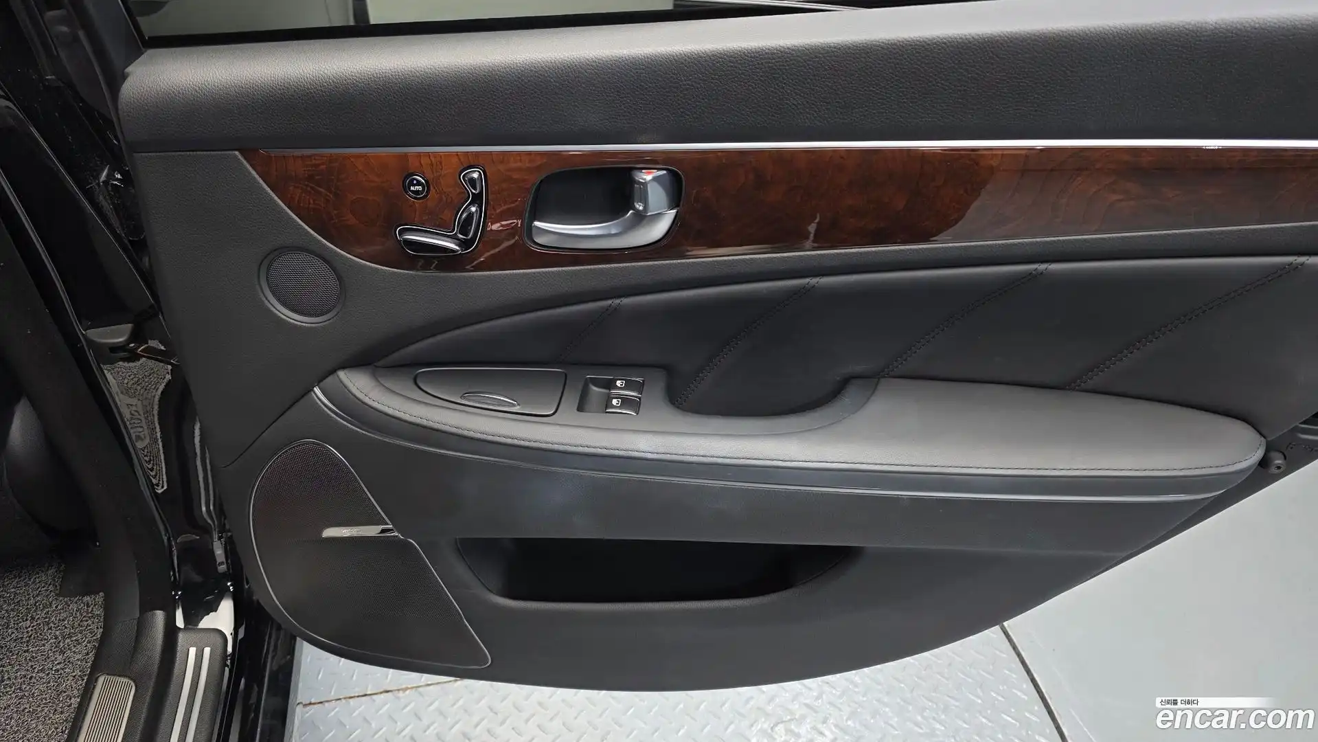 Equus Hyundai 2014.3-INNER-035