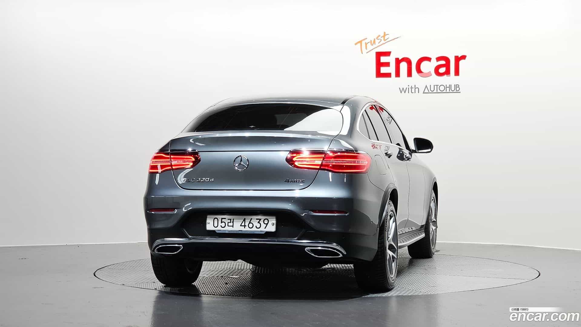 GLC-Class Mercedes-Benz 2018.3-OUTER-004