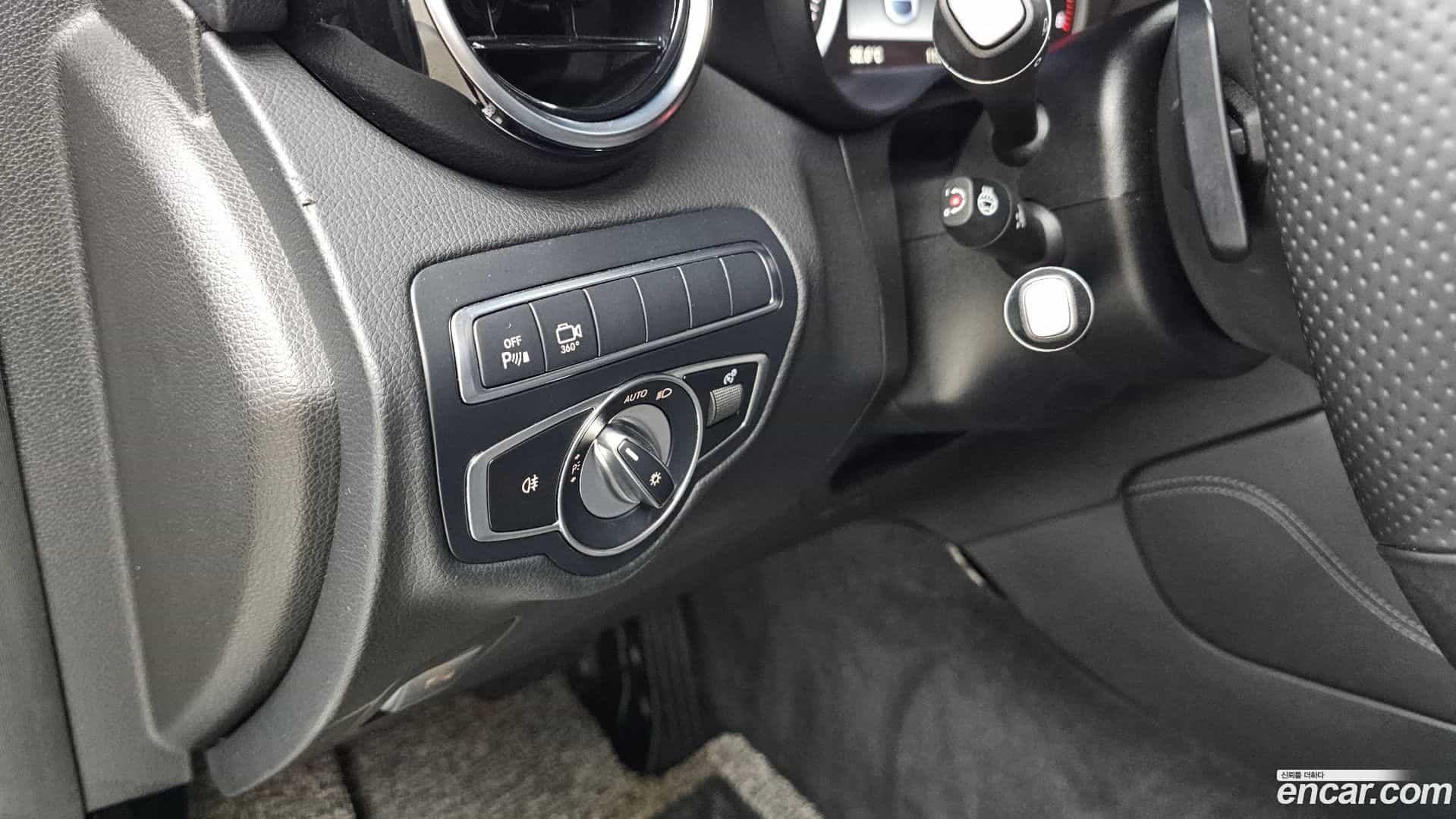 GLC-Class Mercedes-Benz 2018.3-OPTION-040