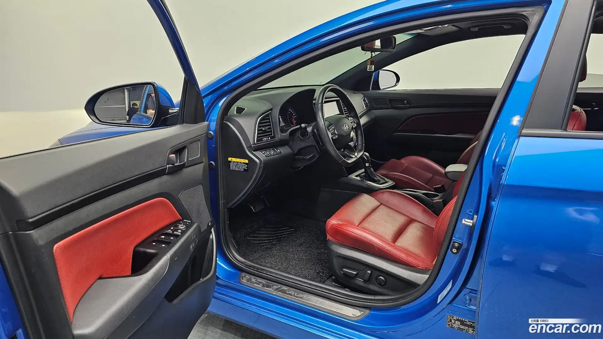 AVANTE Hyundai 2016.6-INNER-010