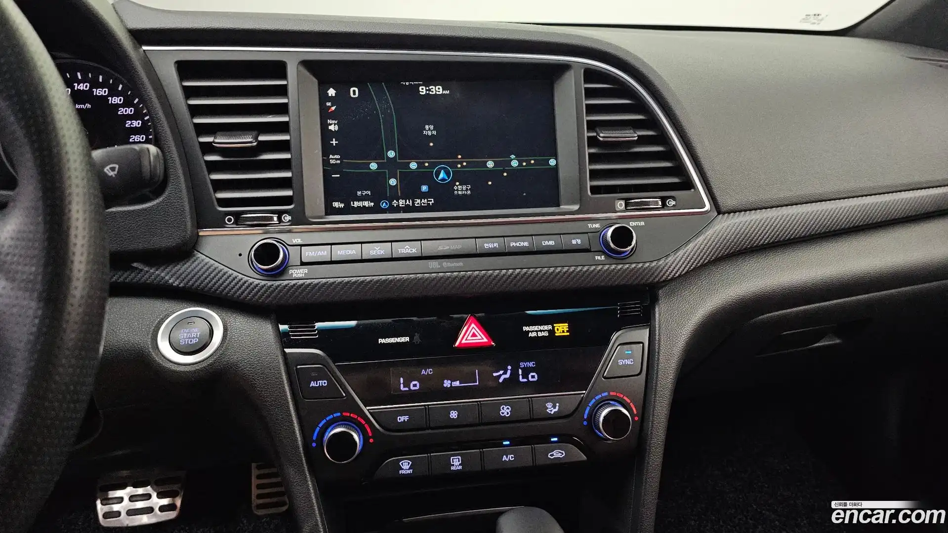 AVANTE Hyundai 2016.6-OPTION-018