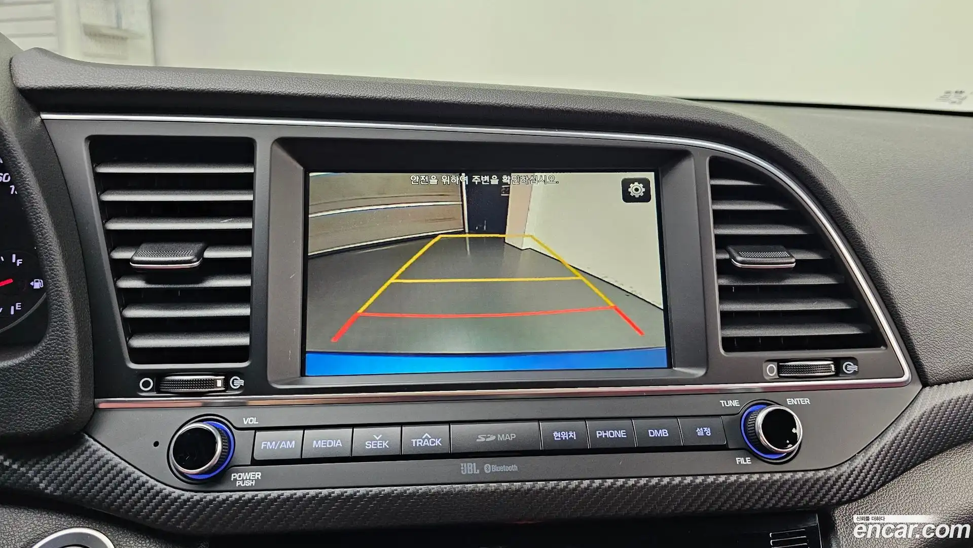 AVANTE Hyundai 2016.6-OPTION-019