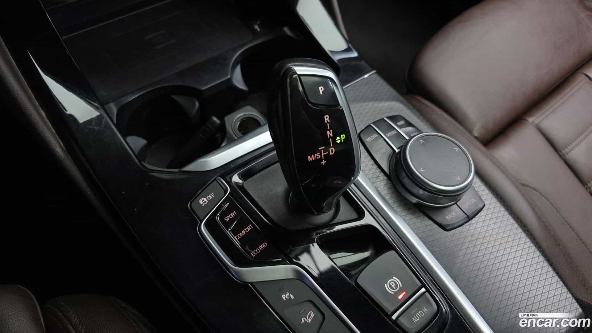 X4 BMW 2020.1-INNER-009