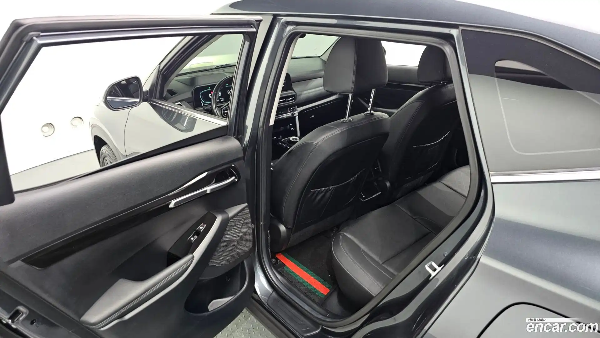 Seltos Kia 2023.9-OPTION-023
