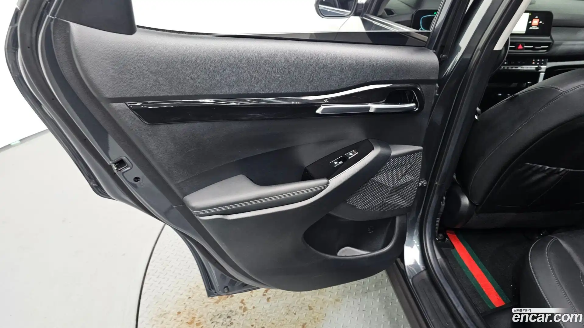 Seltos Kia 2023.9-INNER-035
