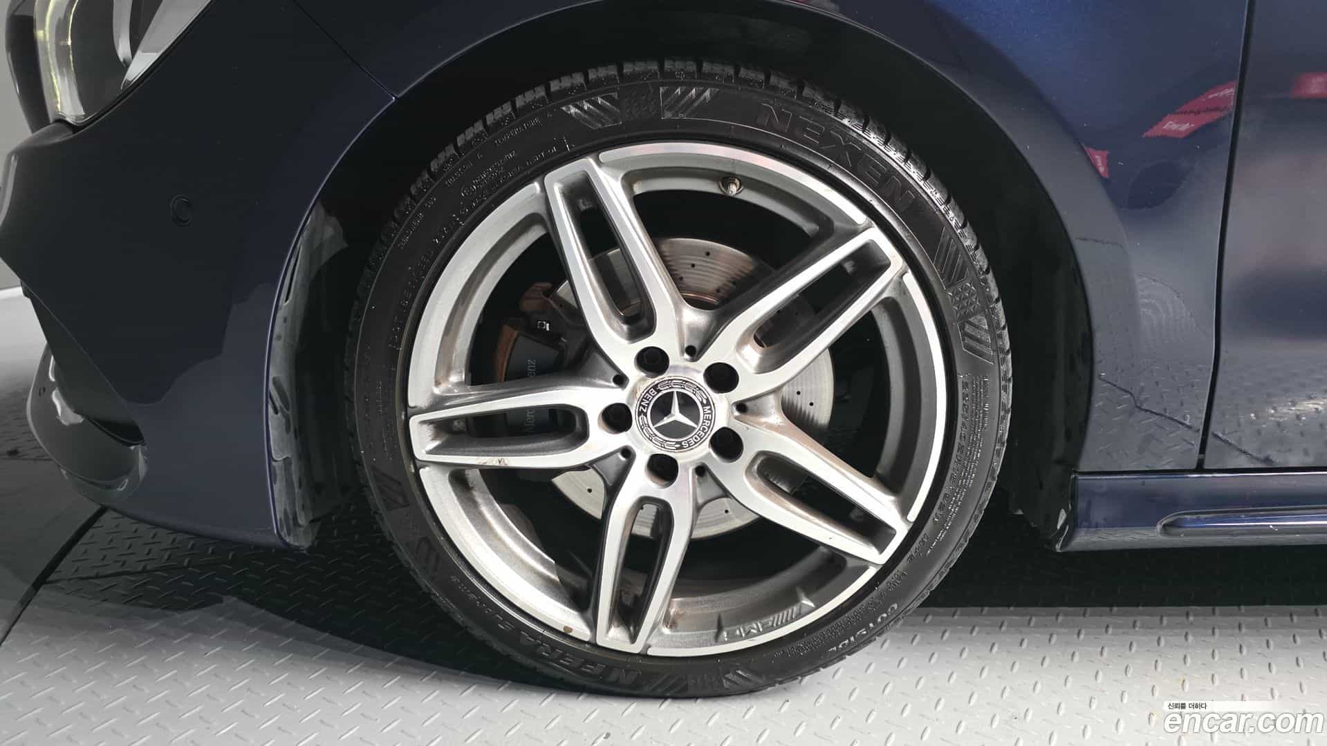 CLA-Class Mercedes-Benz 2018.10-OUTER-005