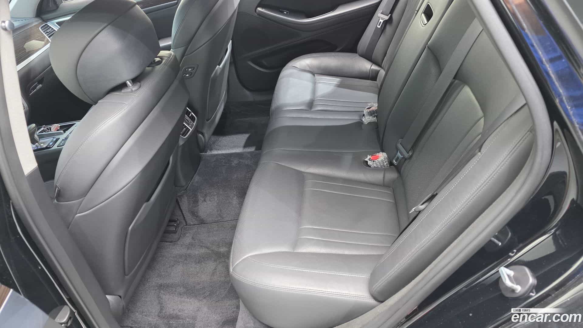 G80 Genesis 2016.9-INNER-036