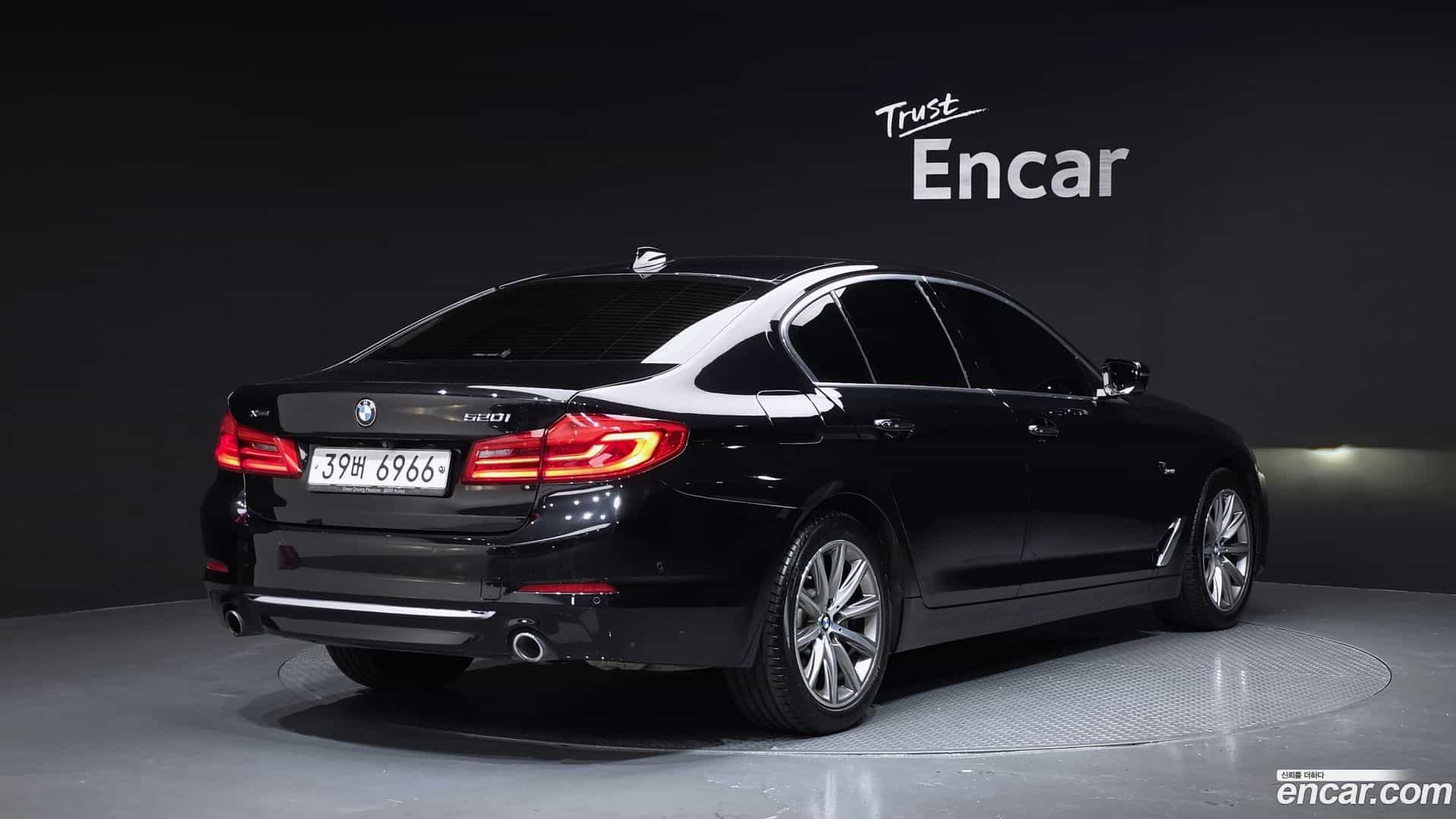 5-Series BMW 2018.10-OUTER-002
