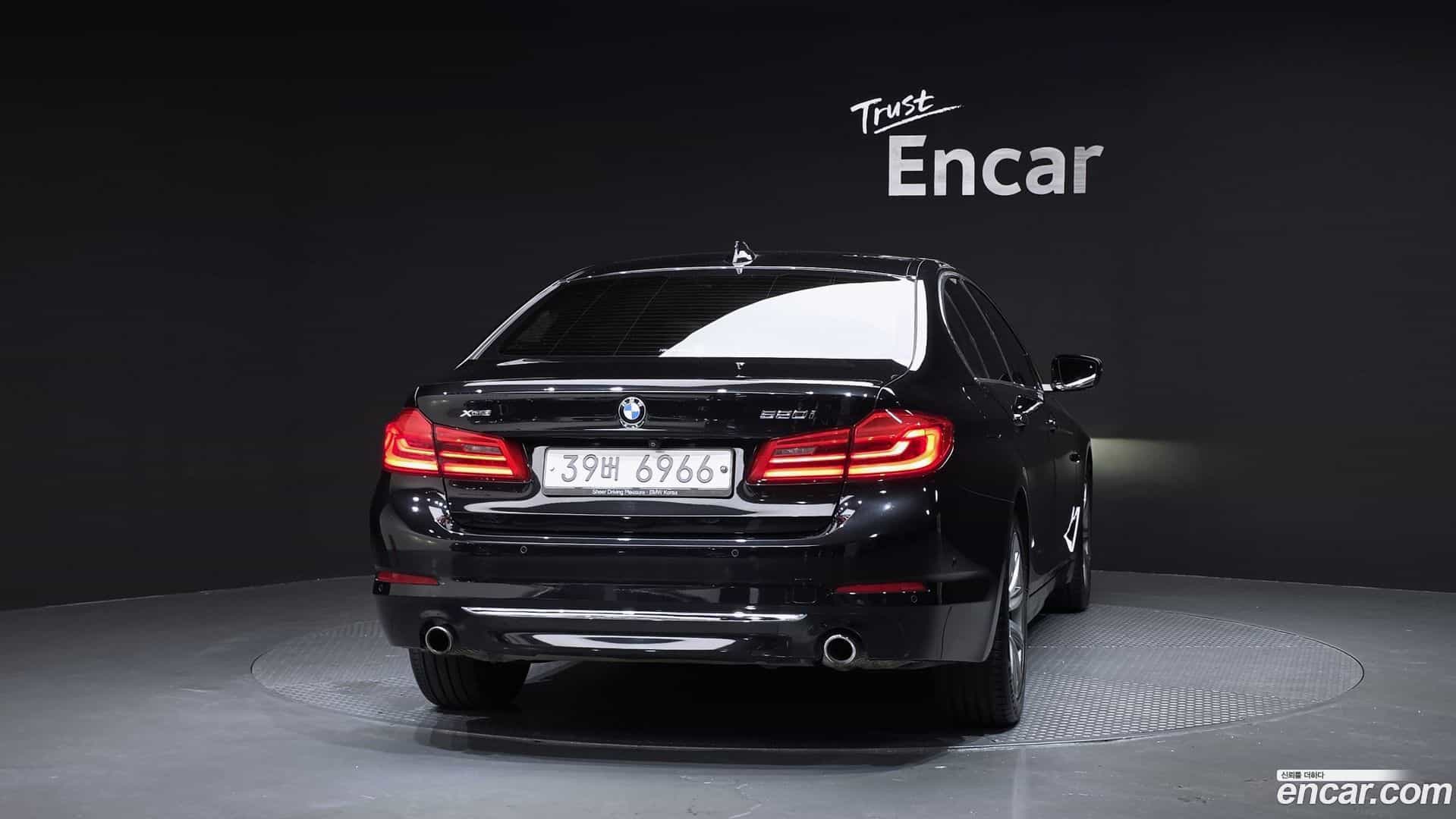 5-Series BMW 2018.10-OUTER-004