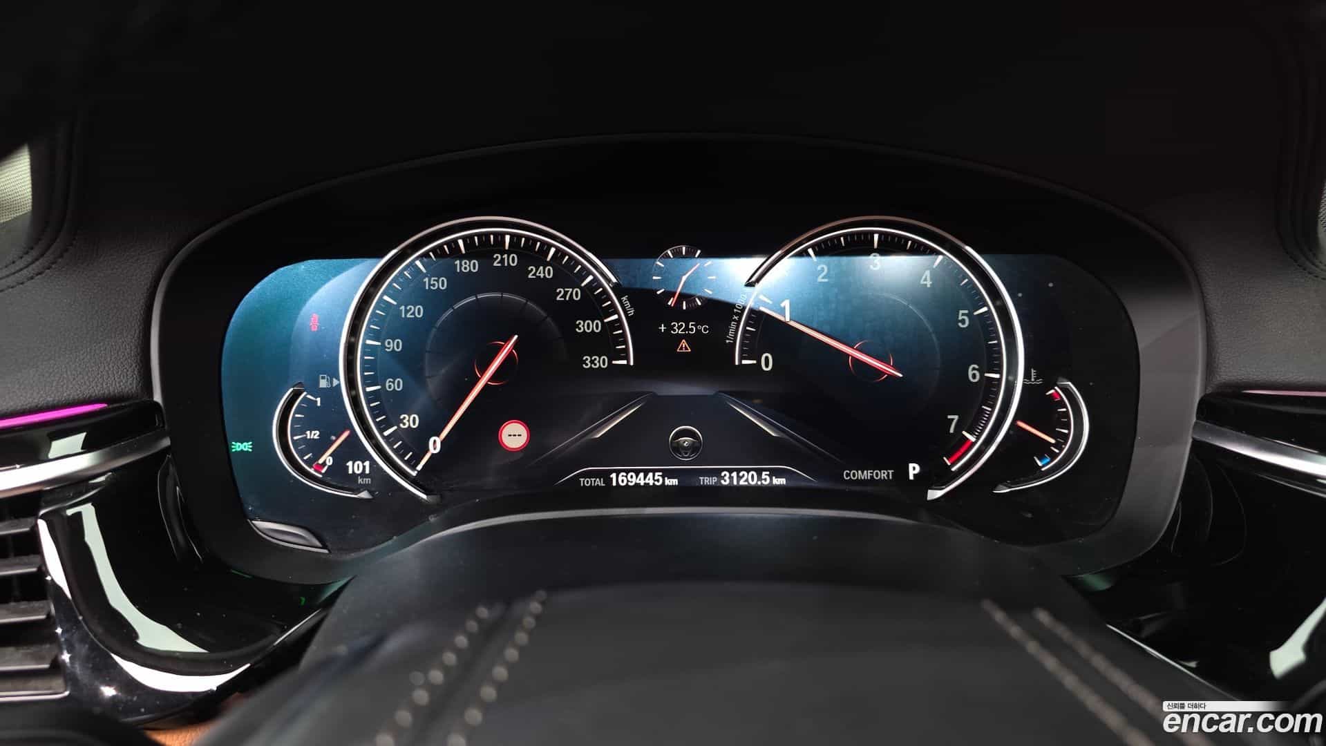 5-Series BMW 2018.10-INNER-008