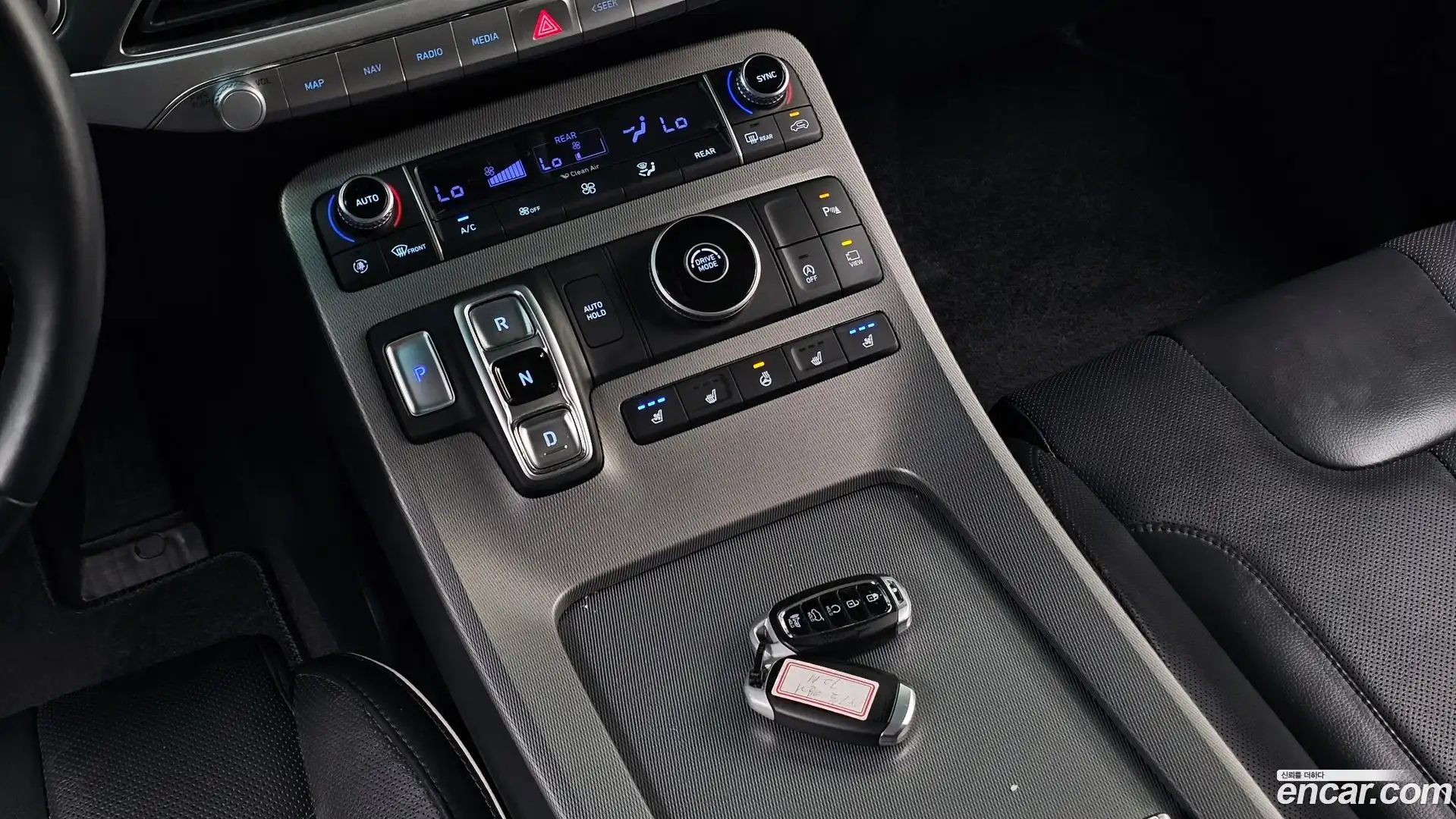 Palisade Hyundai 2022.2-INNER-009