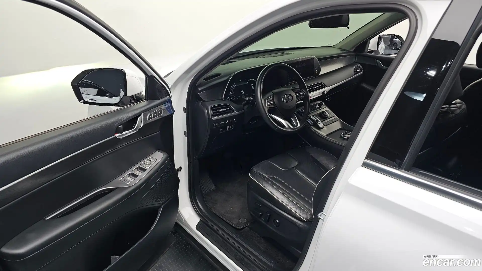 Palisade Hyundai 2022.2-INNER-010