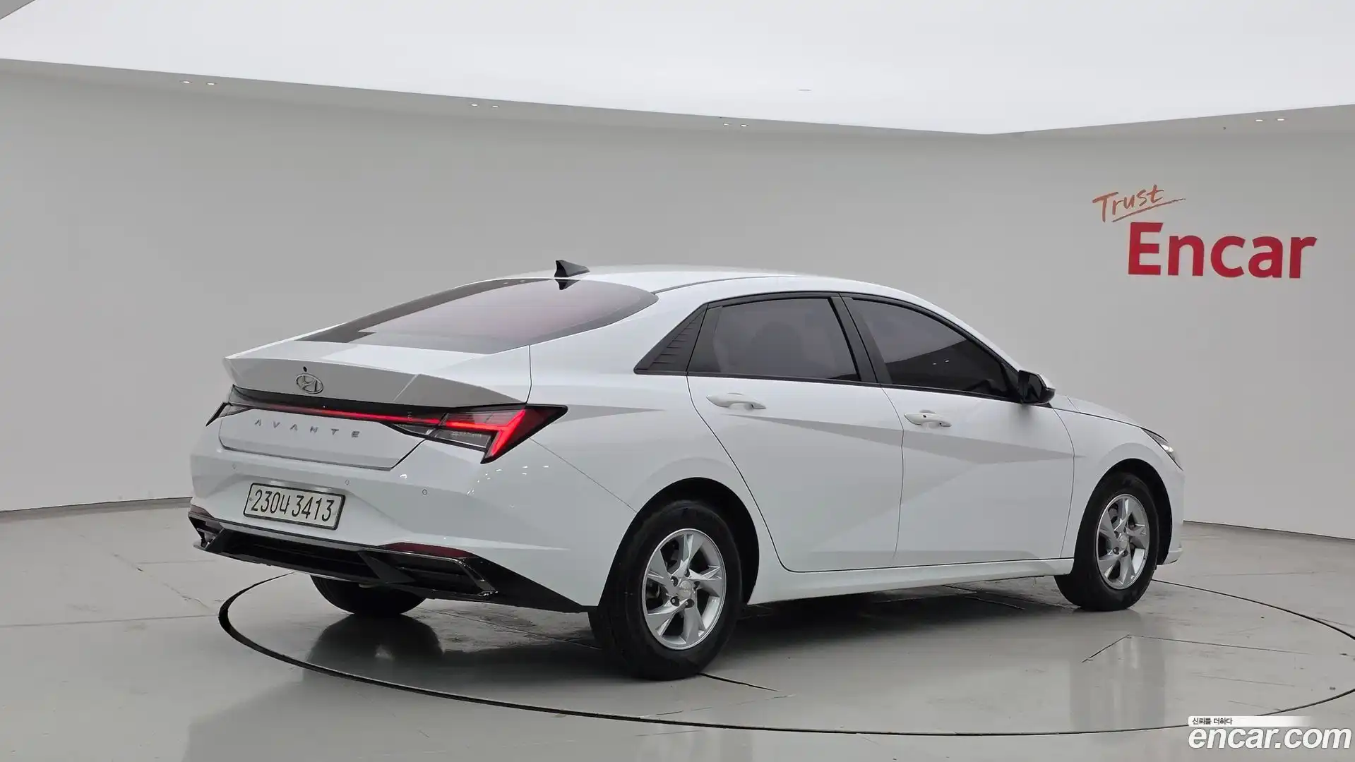 AVANTE Hyundai 2021.1-OUTER-002
