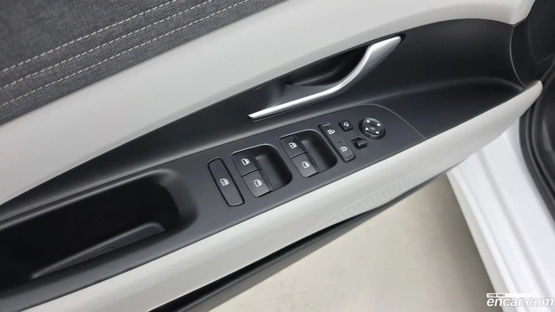 AVANTE Hyundai 2021.1-OPTION-021
