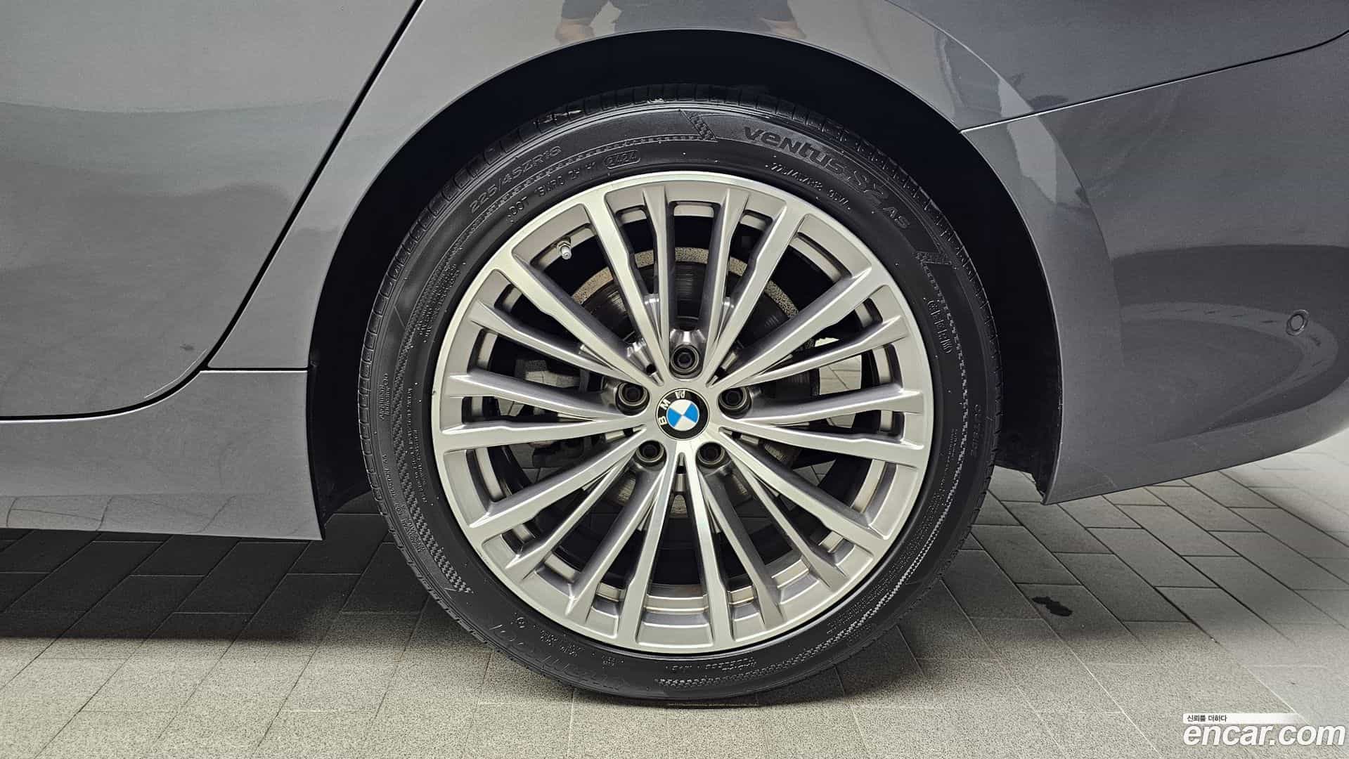3-Series BMW 2021.9-OUTER-031