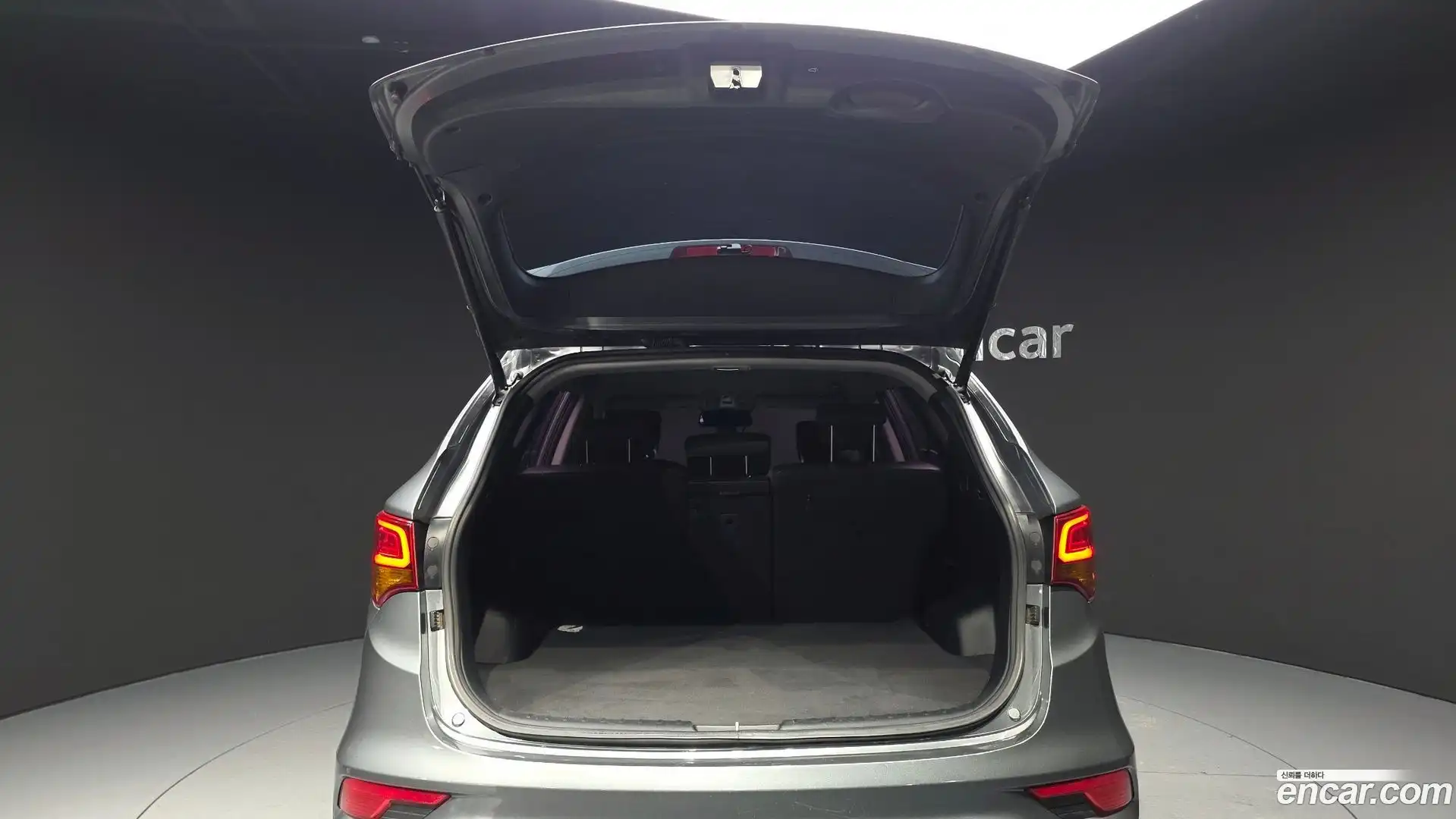 Santafe Hyundai 2017.8-OPTION-024