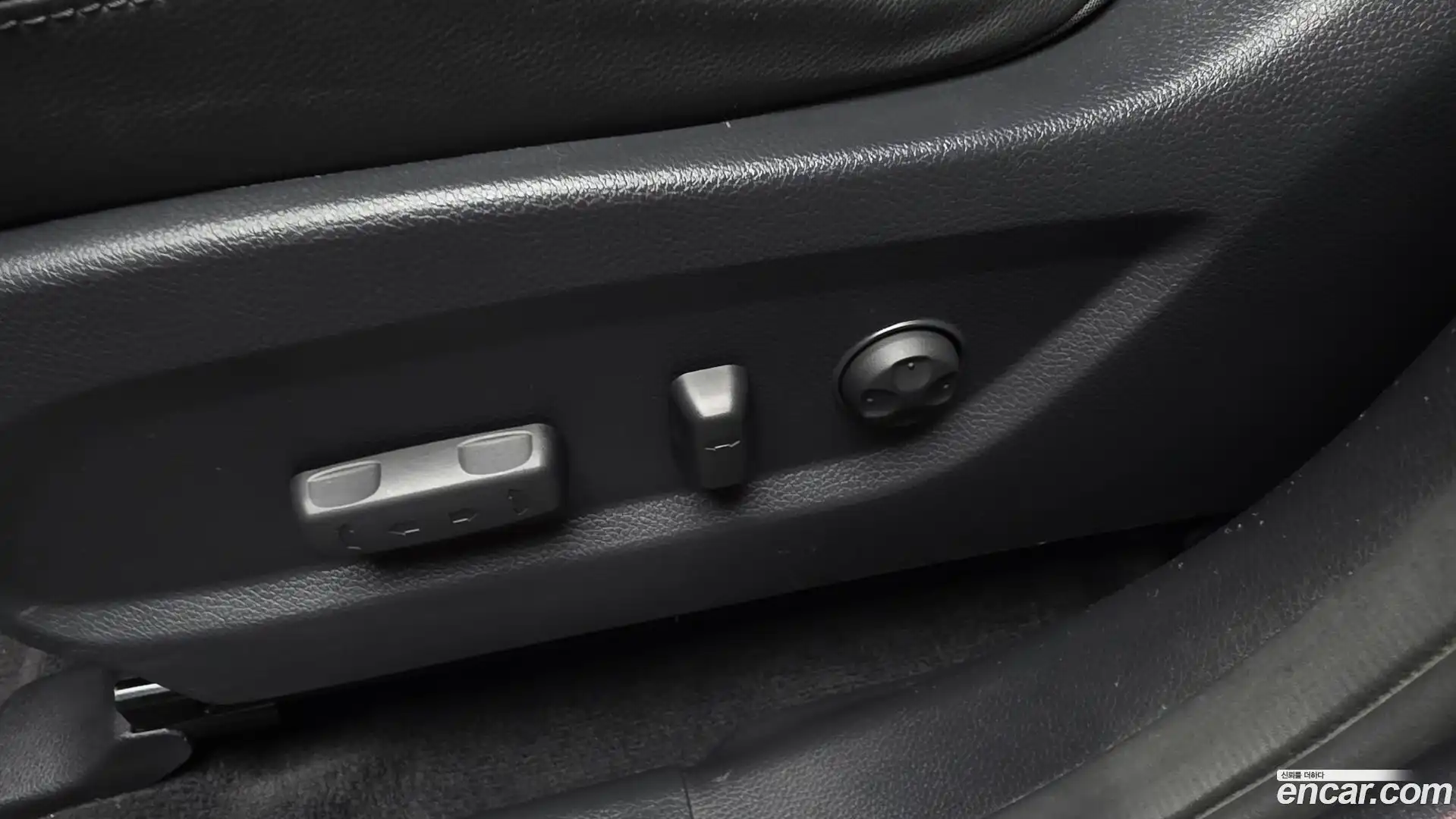 Santafe Hyundai 2017.8-OPTION-043