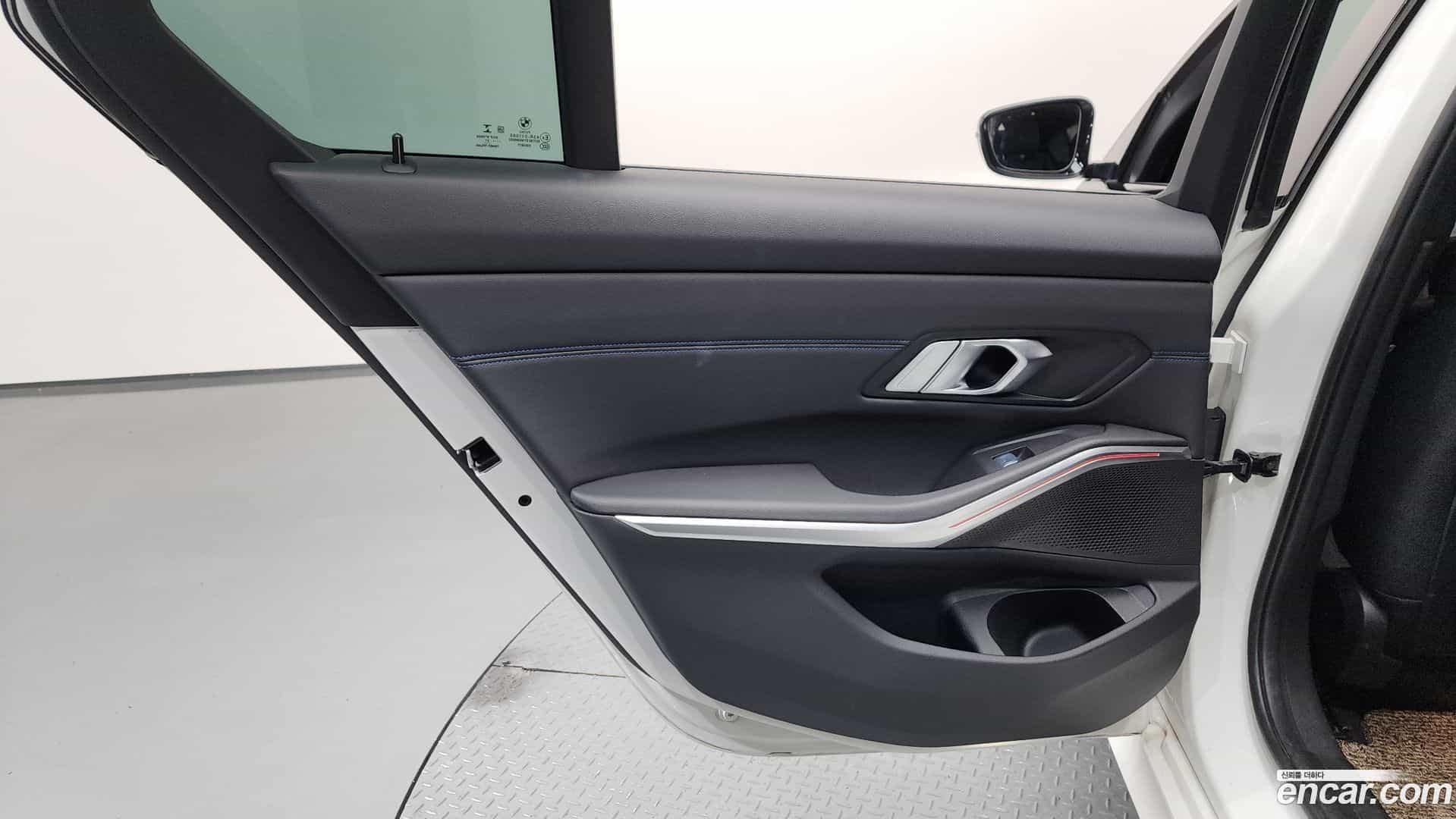 3-Series BMW 2021.7-INNER-035