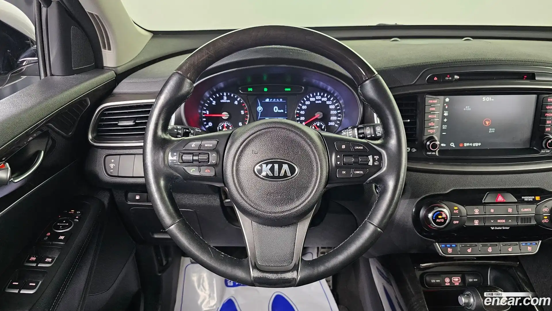 Sorento Kia 2017.2-OPTION-019