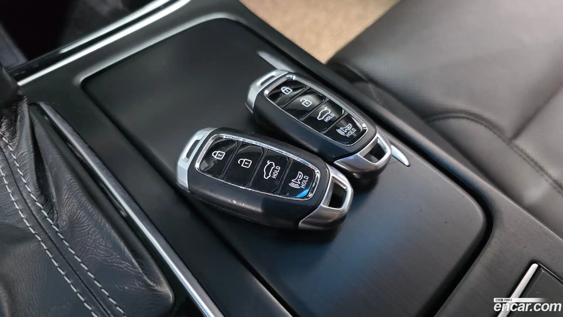 Grandeur Hyundai 2017.5-OPTION-024