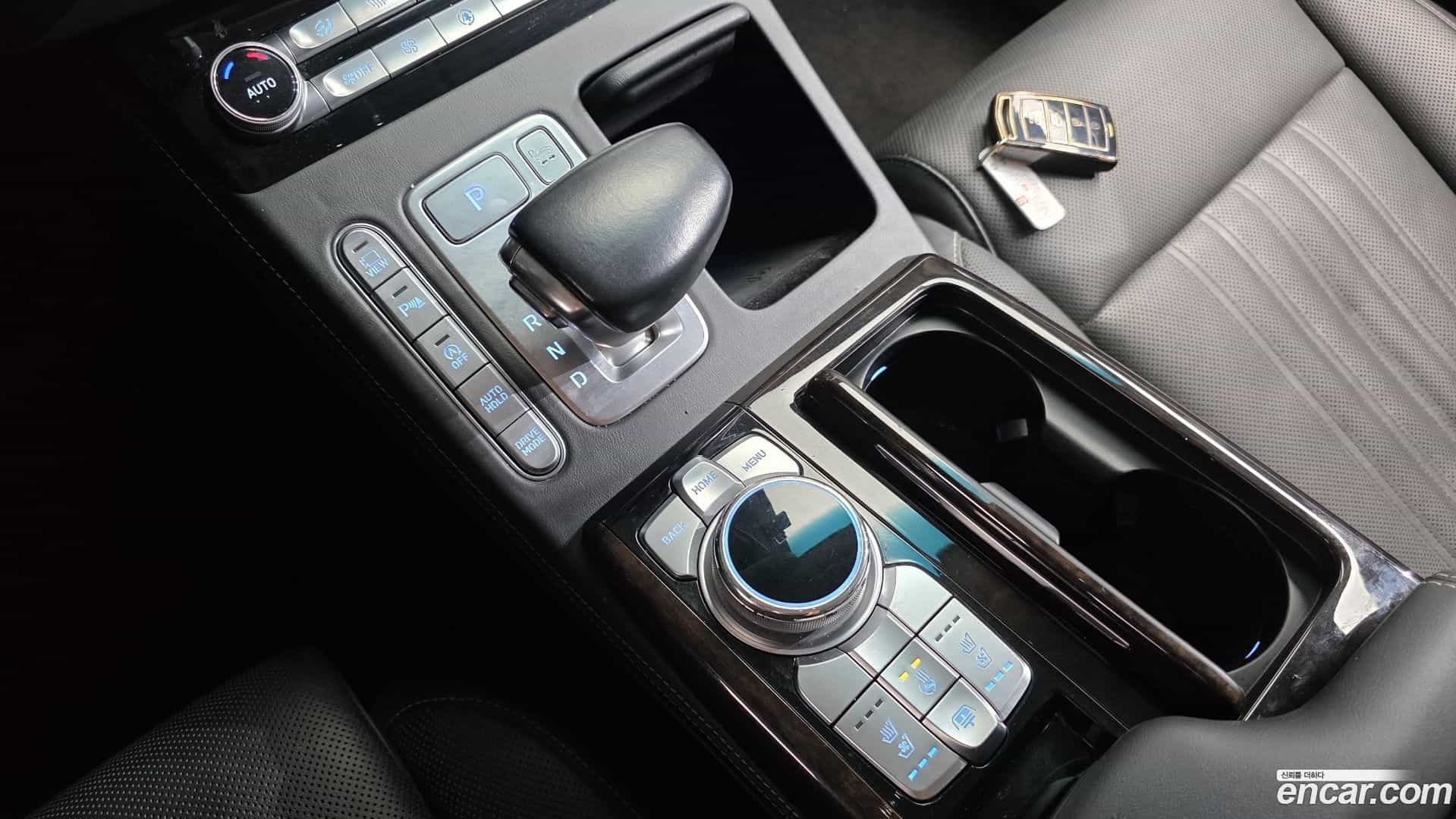 G90 Genesis 2019.3-INNER-009
