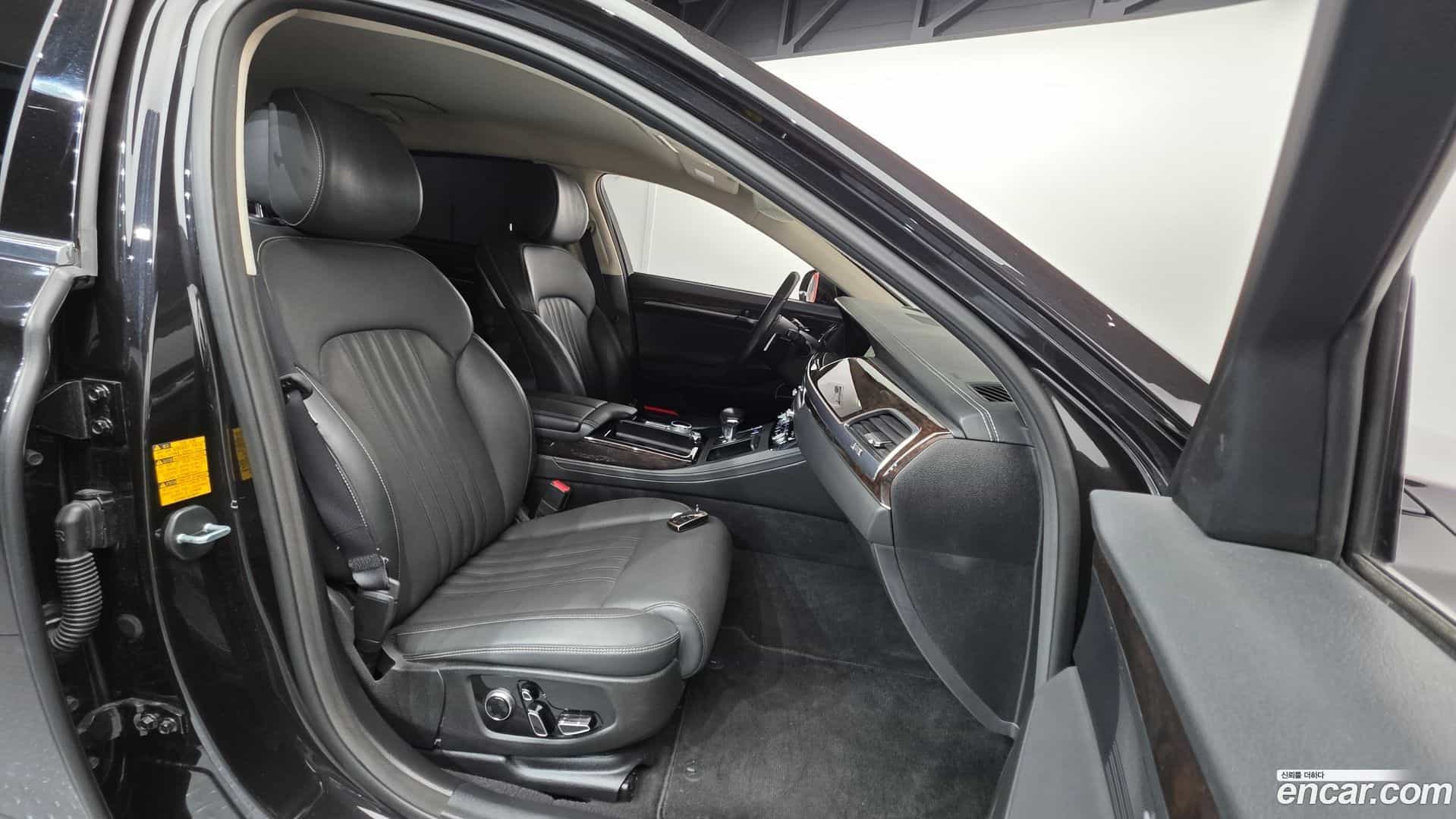 G90 Genesis 2019.3-INNER-010