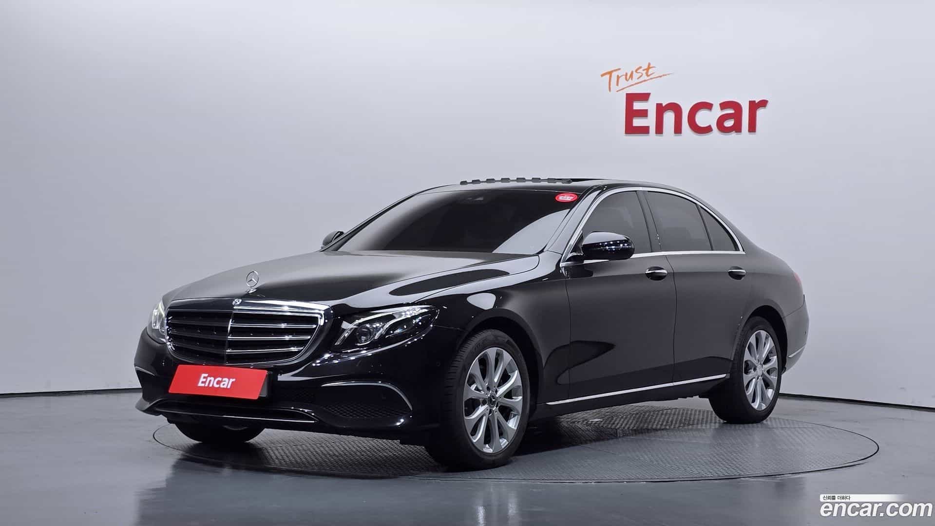 E-Class Mercedes-Benz 2019.5-OUTER-001