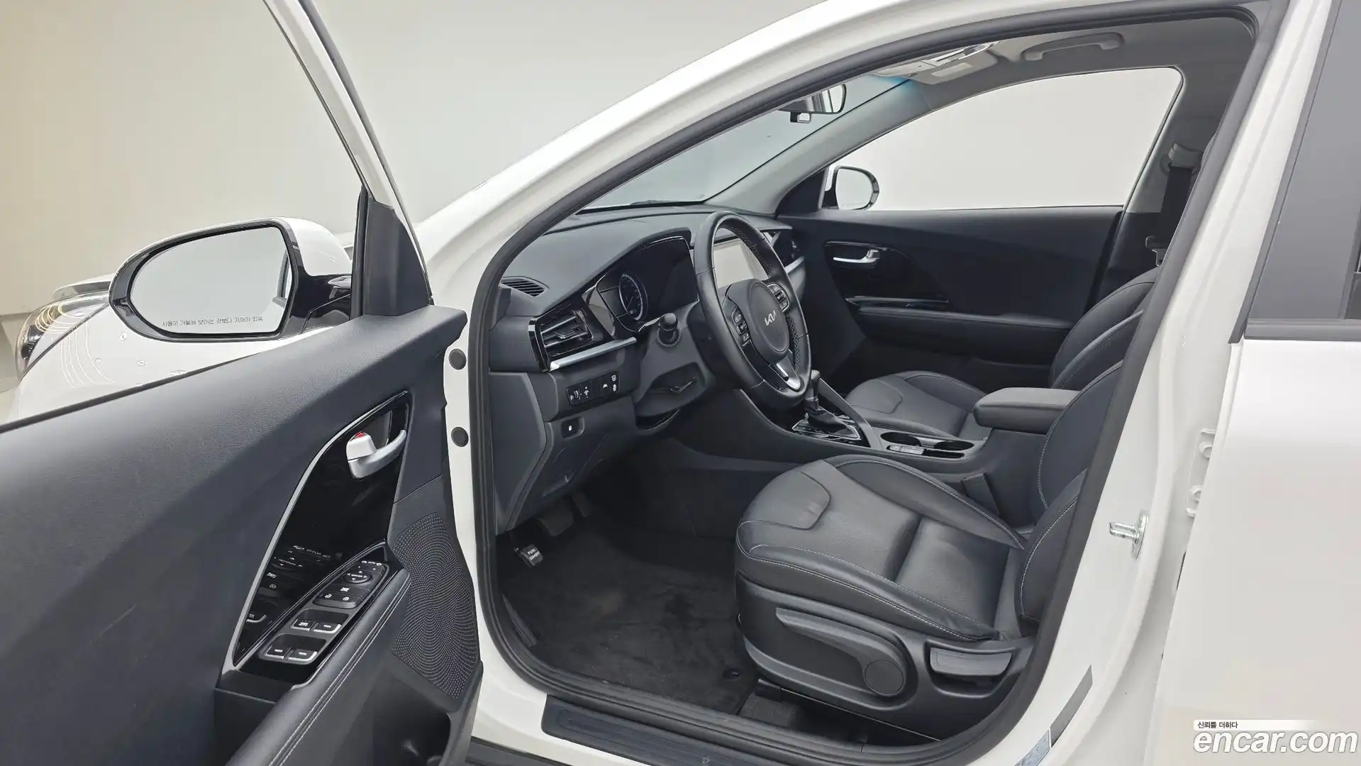 Niro Kia 2021.11-INNER-010
