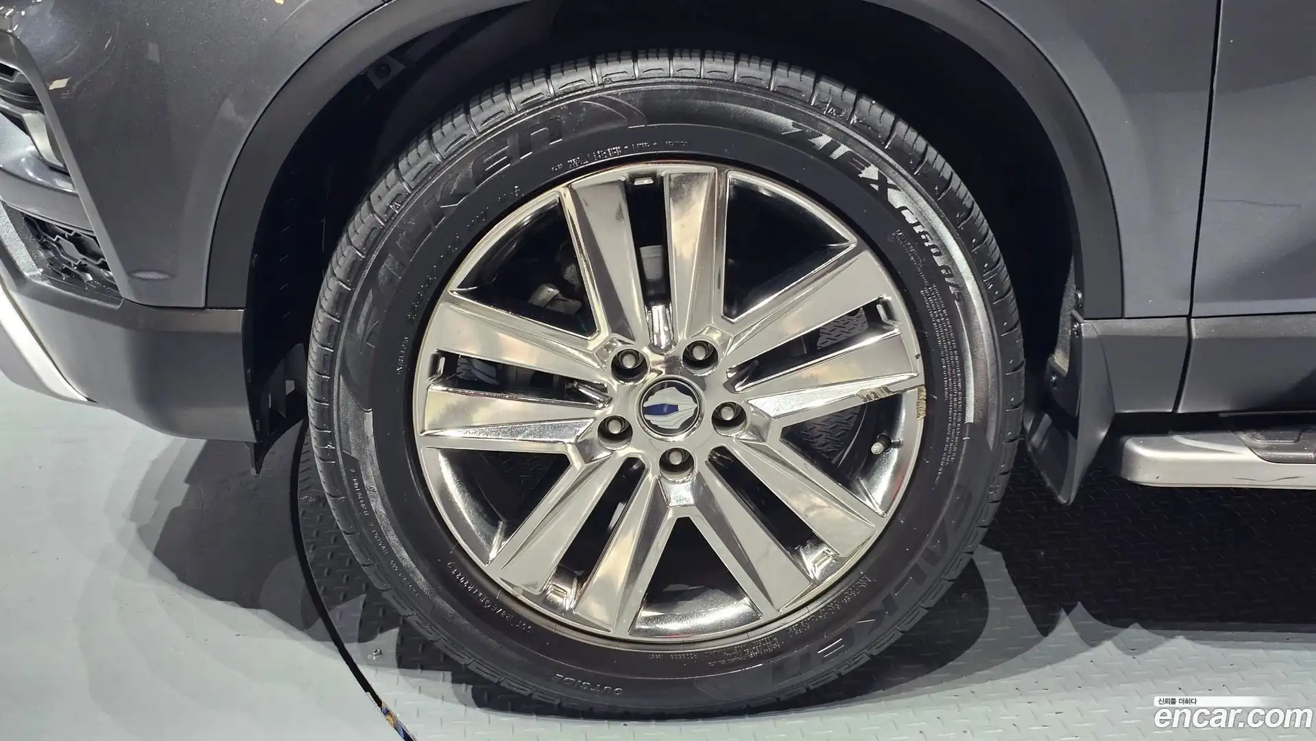 Rexton KG Mobility 2019.2-OUTER-005