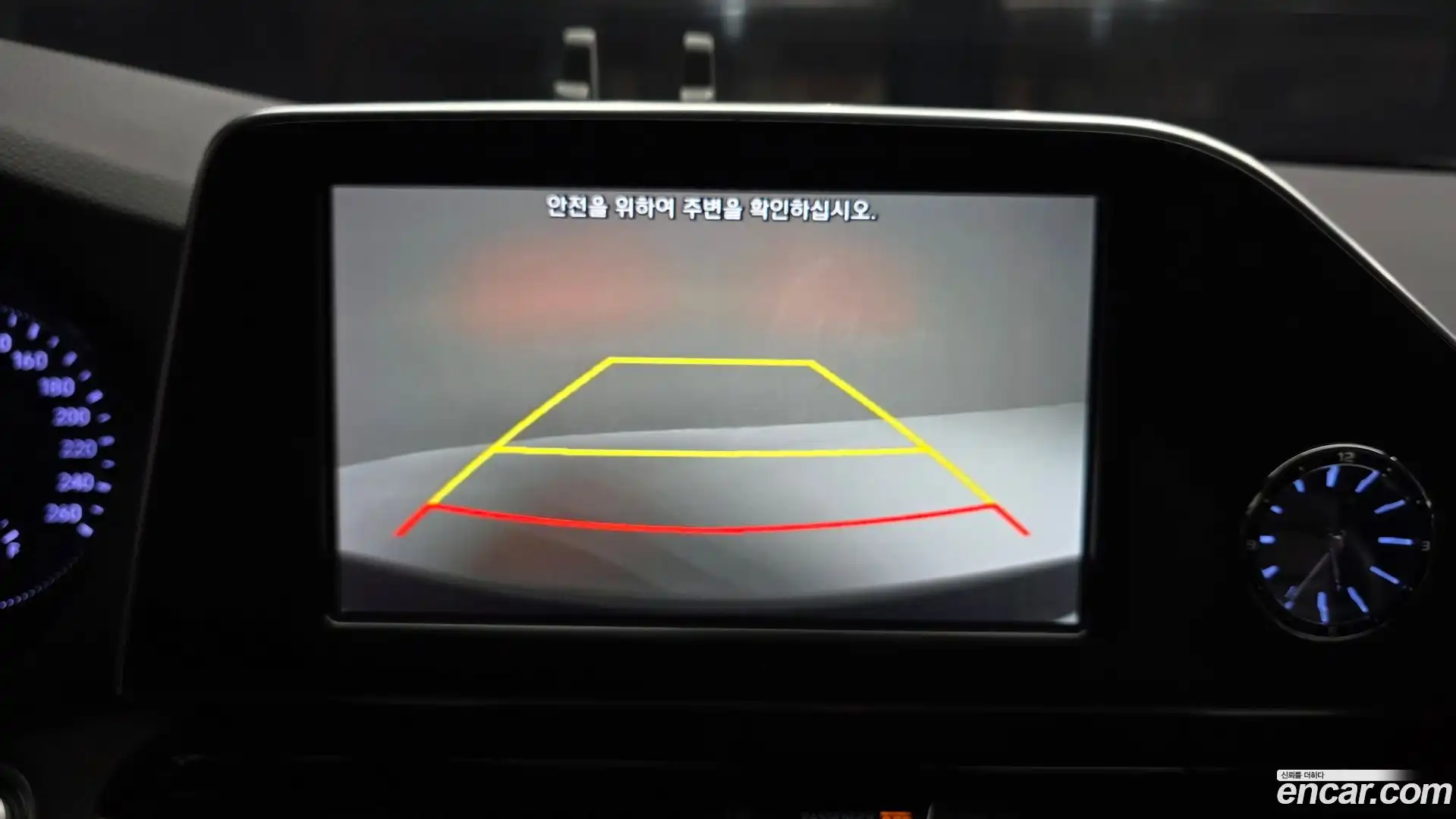 Grandeur Hyundai 2018.11-OPTION-019