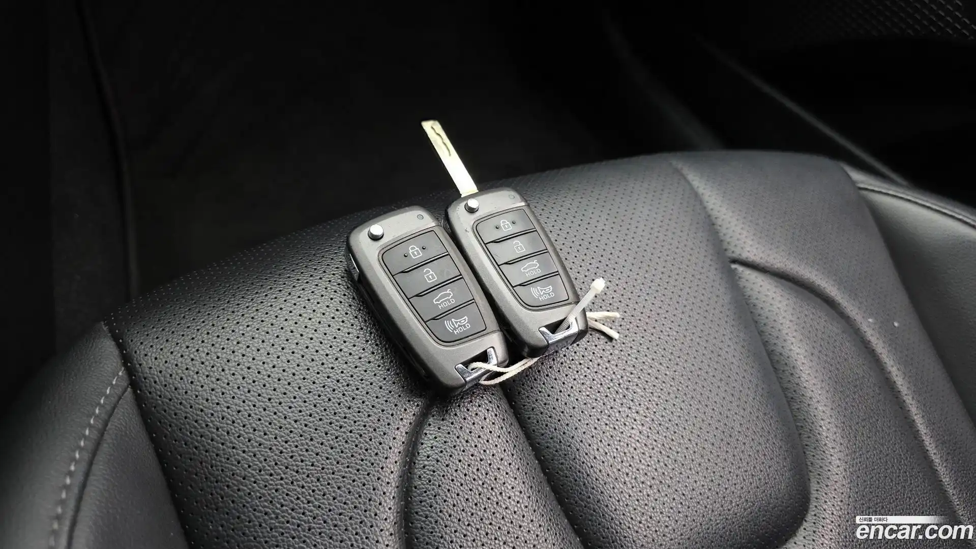 AVANTE Hyundai 2020.9-OPTION-021