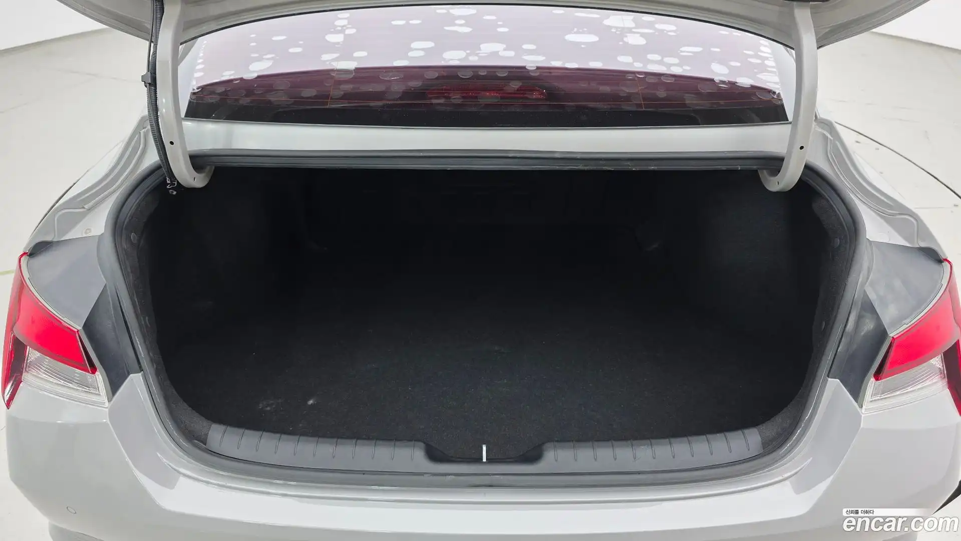 AVANTE Hyundai 2020.9-OPTION-024