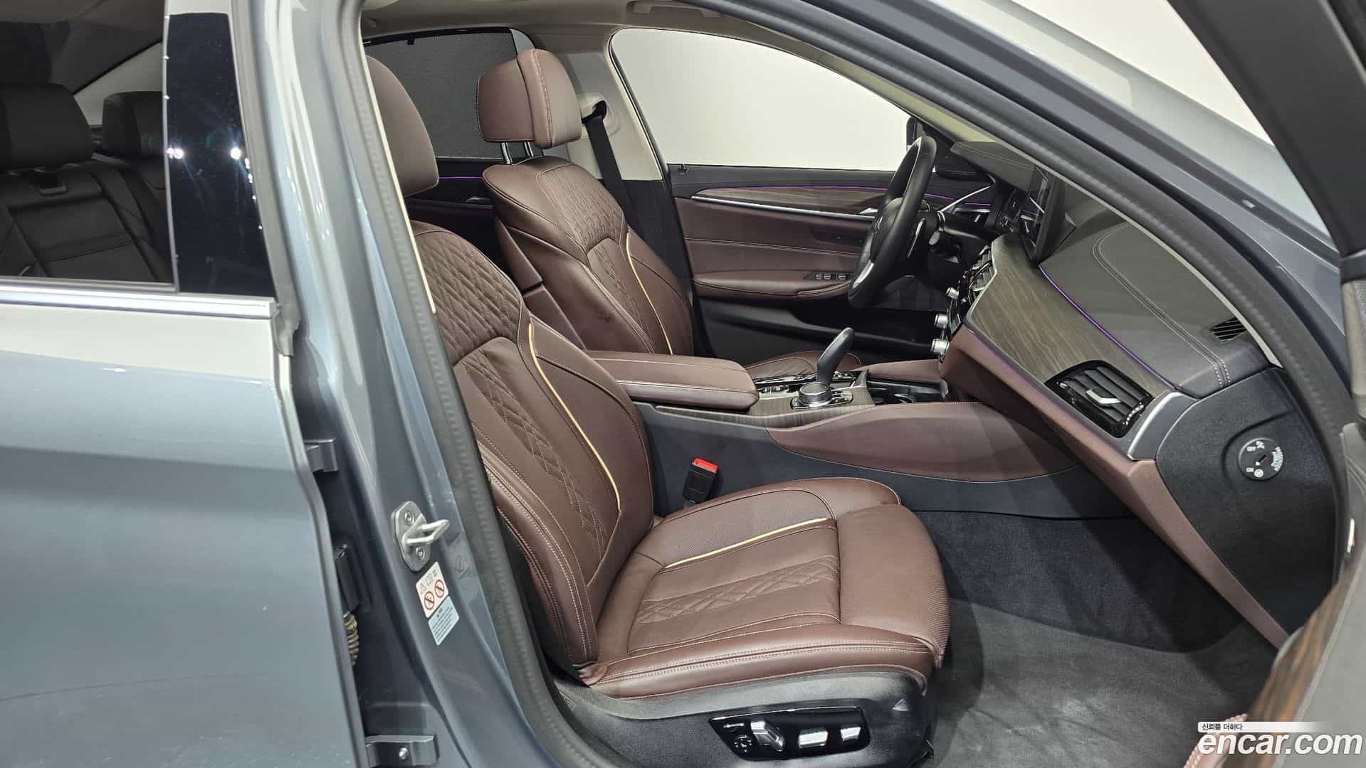 5-Series BMW 2023.3-INNER-036
