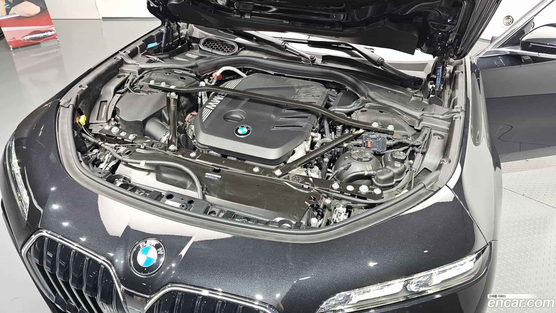 7-Series BMW 2025.5-OUTER-006