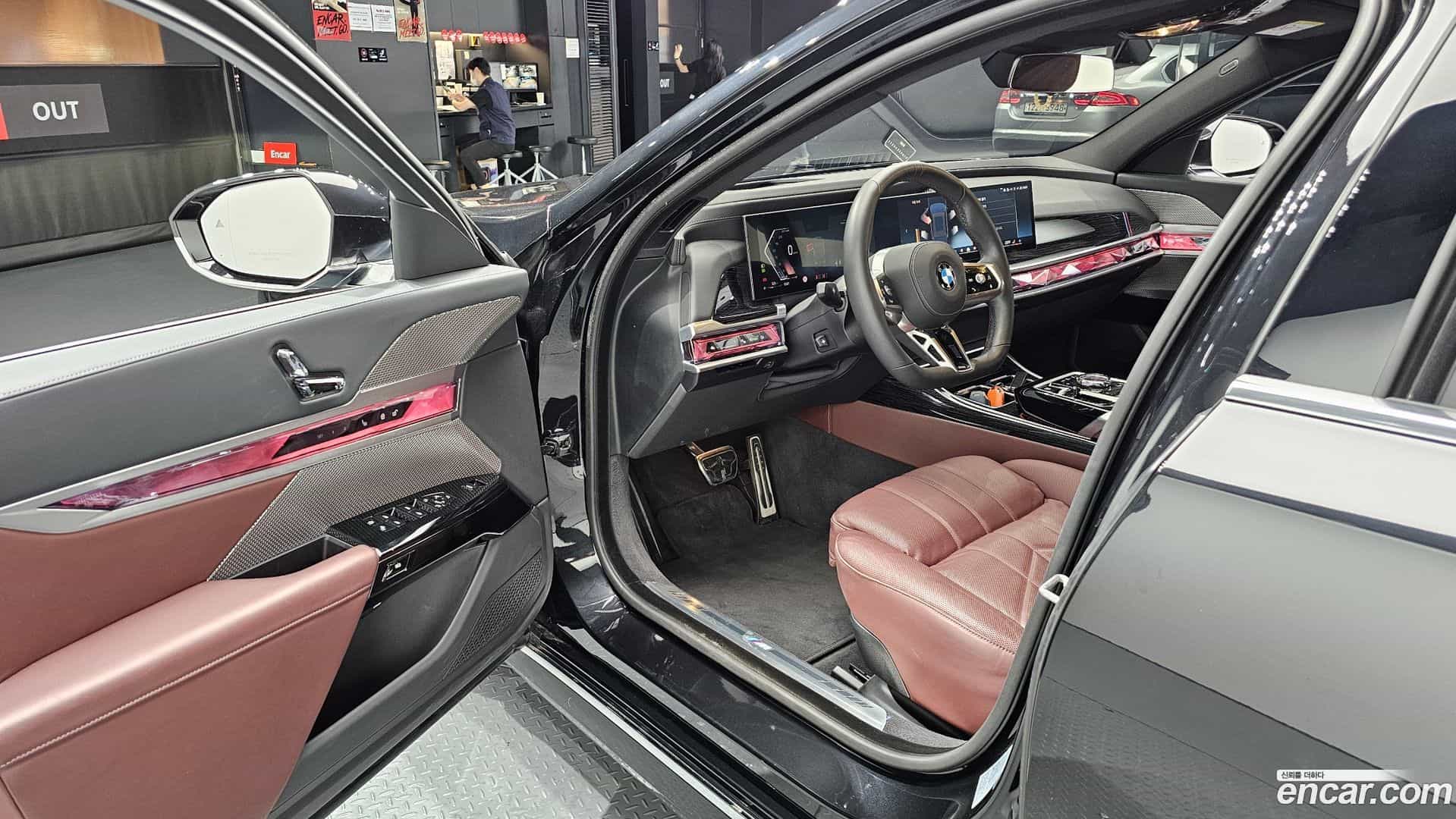 7-Series BMW 2025.5-INNER-010