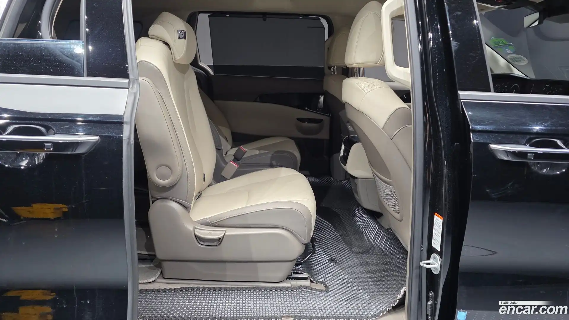 Canival Kia 2022.5-OPTION-016