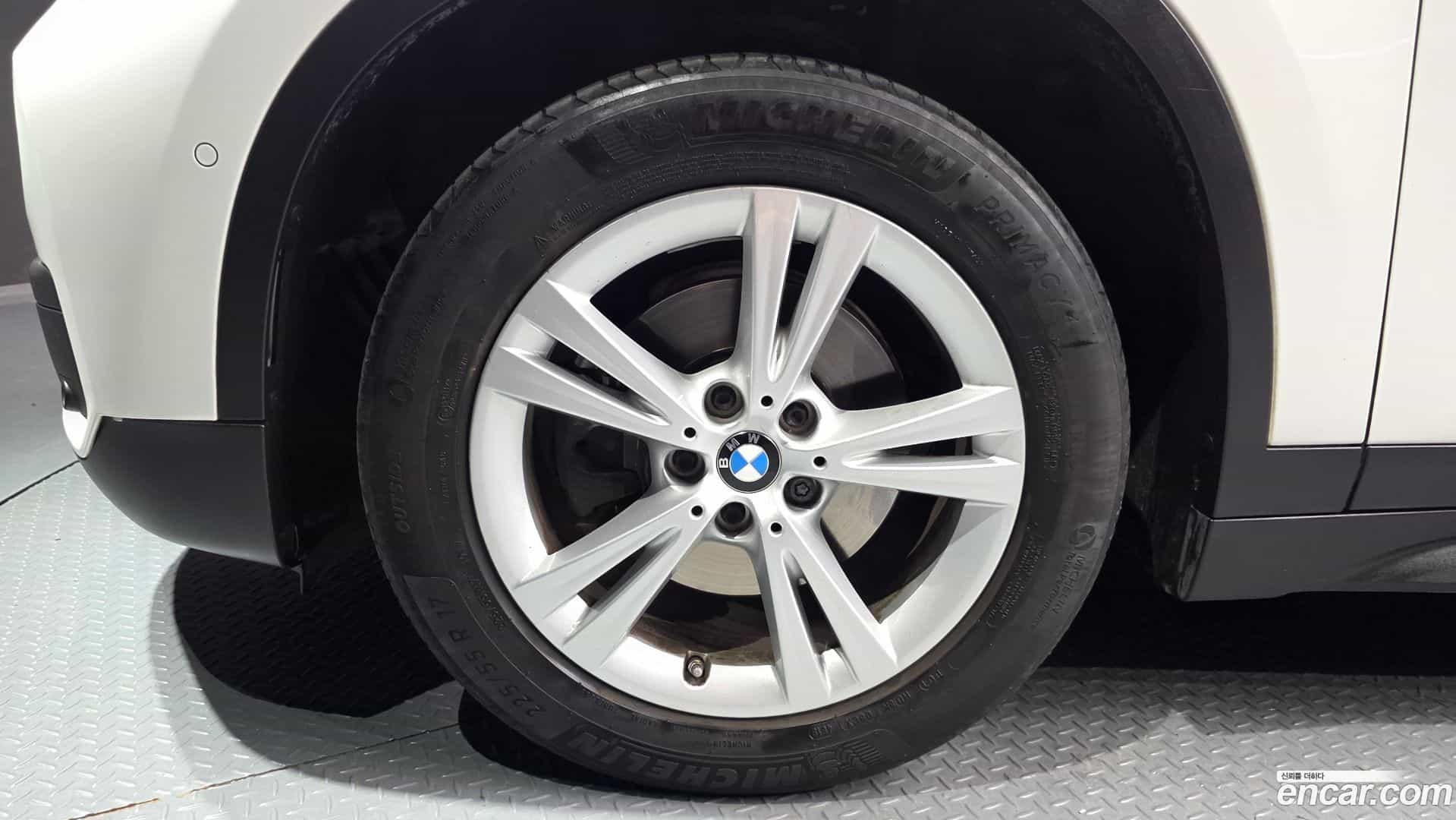 X1 BMW 2016.11-OUTER-005