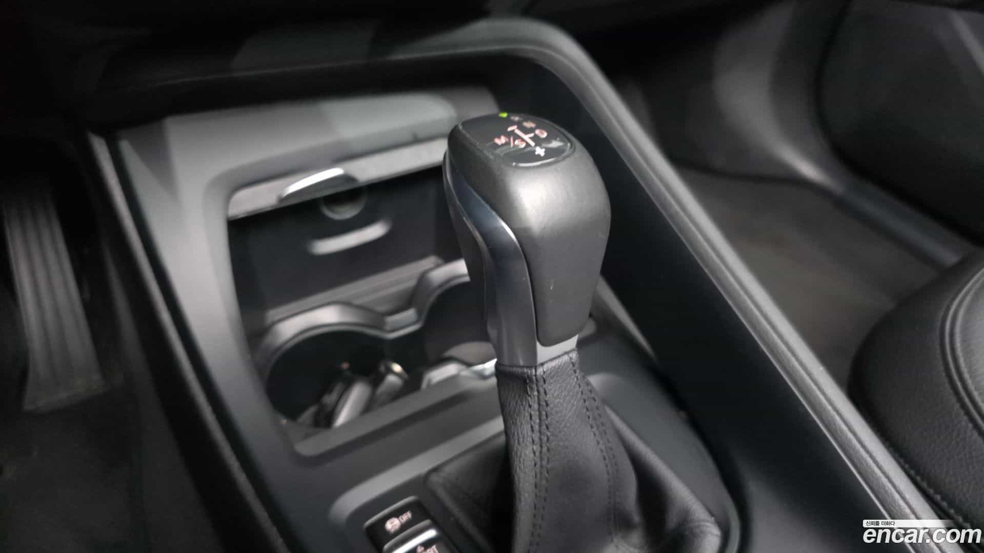 X1 BMW 2016.11-INNER-009