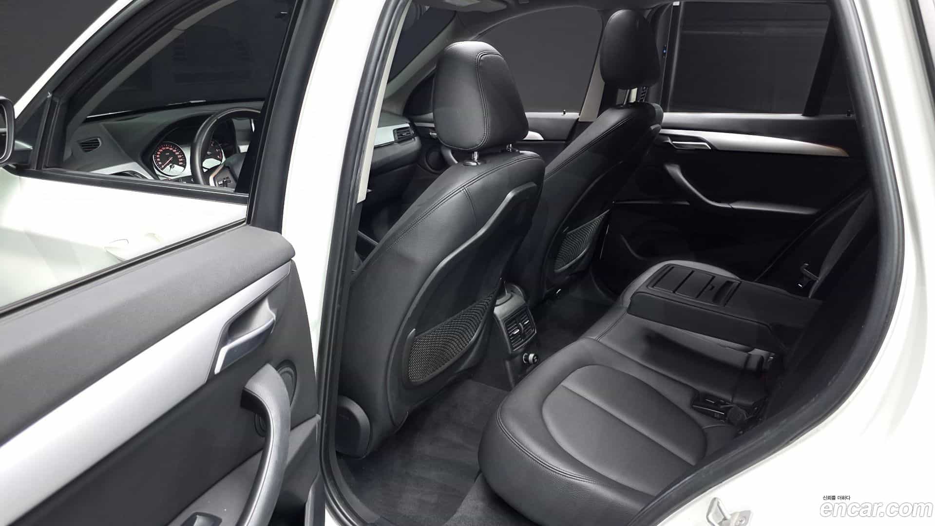 X1 BMW 2016.11-OPTION-015