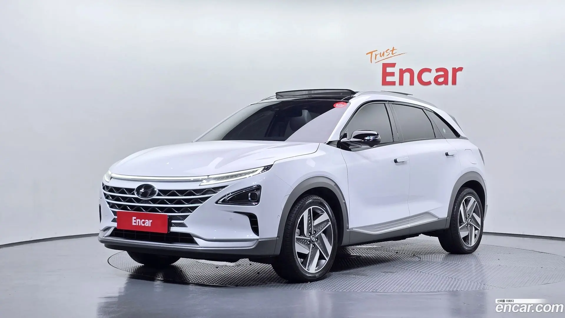 Main__Slider__Photo:Nexo Hyundai 2022.3-0