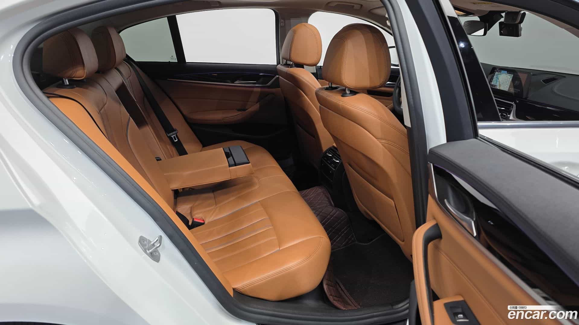 5-Series BMW 2018.7-OPTION-016