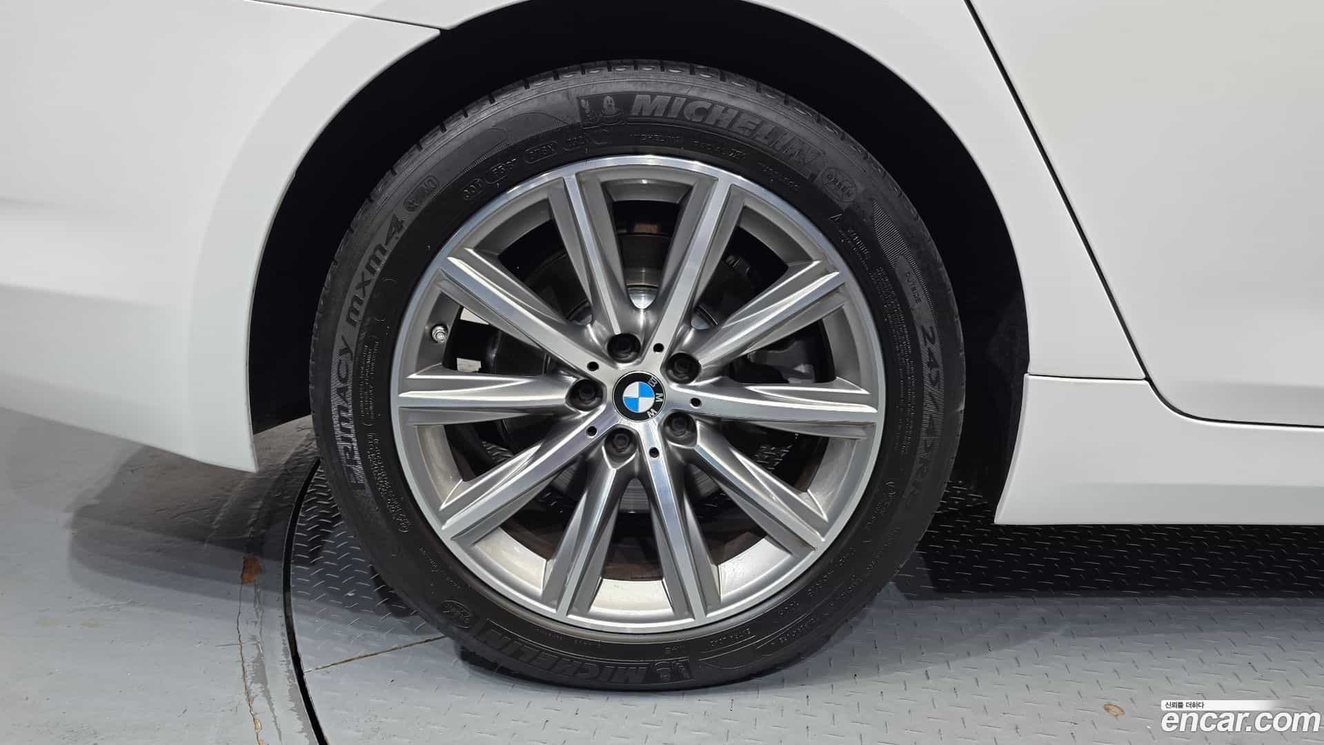 5-Series BMW 2018.7-OUTER-031